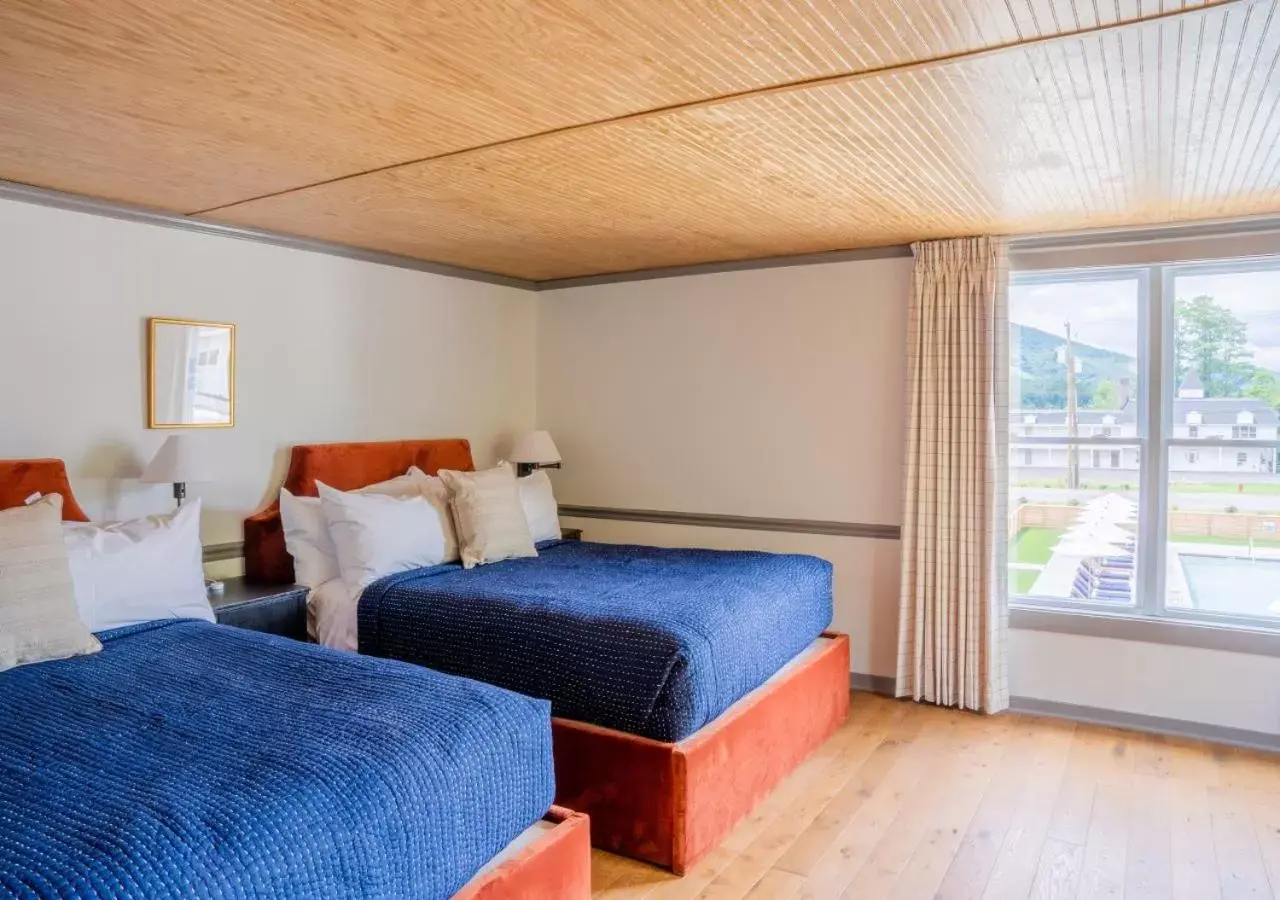 Bedroom, Bed in Wylder Windham Bedroom, Bed in Wylder Windham