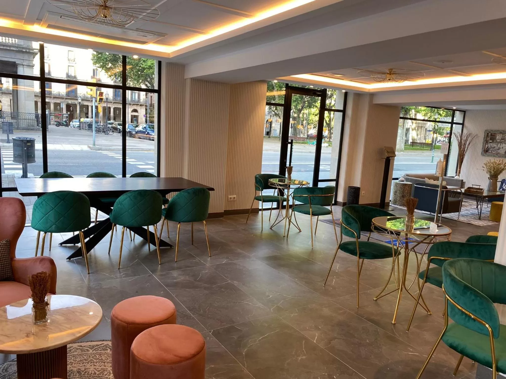 Lounge or bar in Hotel Oasis