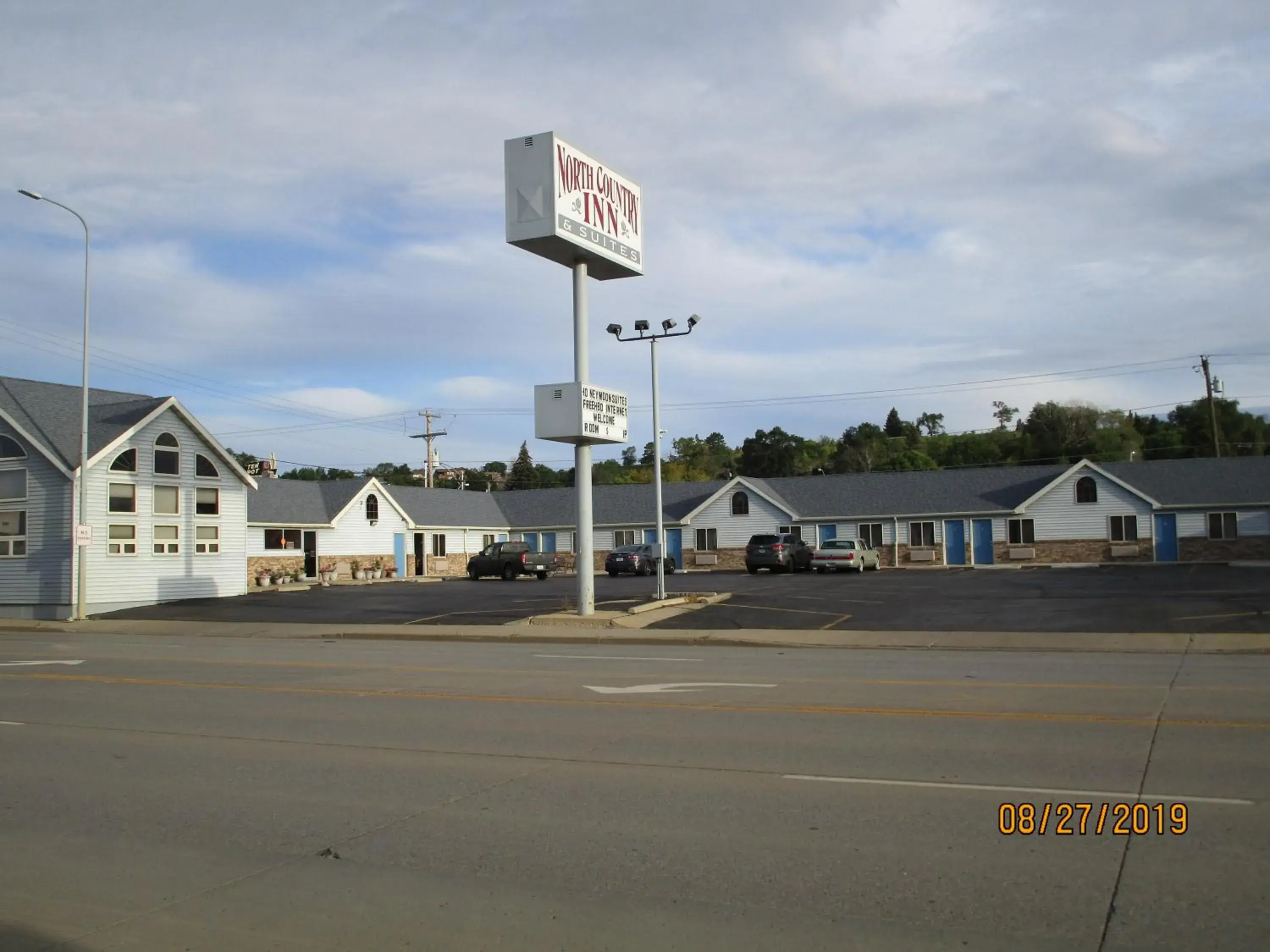 Property Building in North Country Inn And Suites