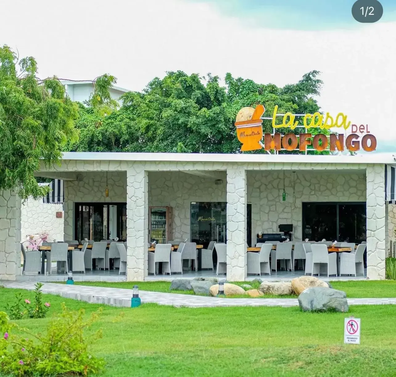 Restaurant/places to eat, Property Building in Playa Palmera Beach Resort