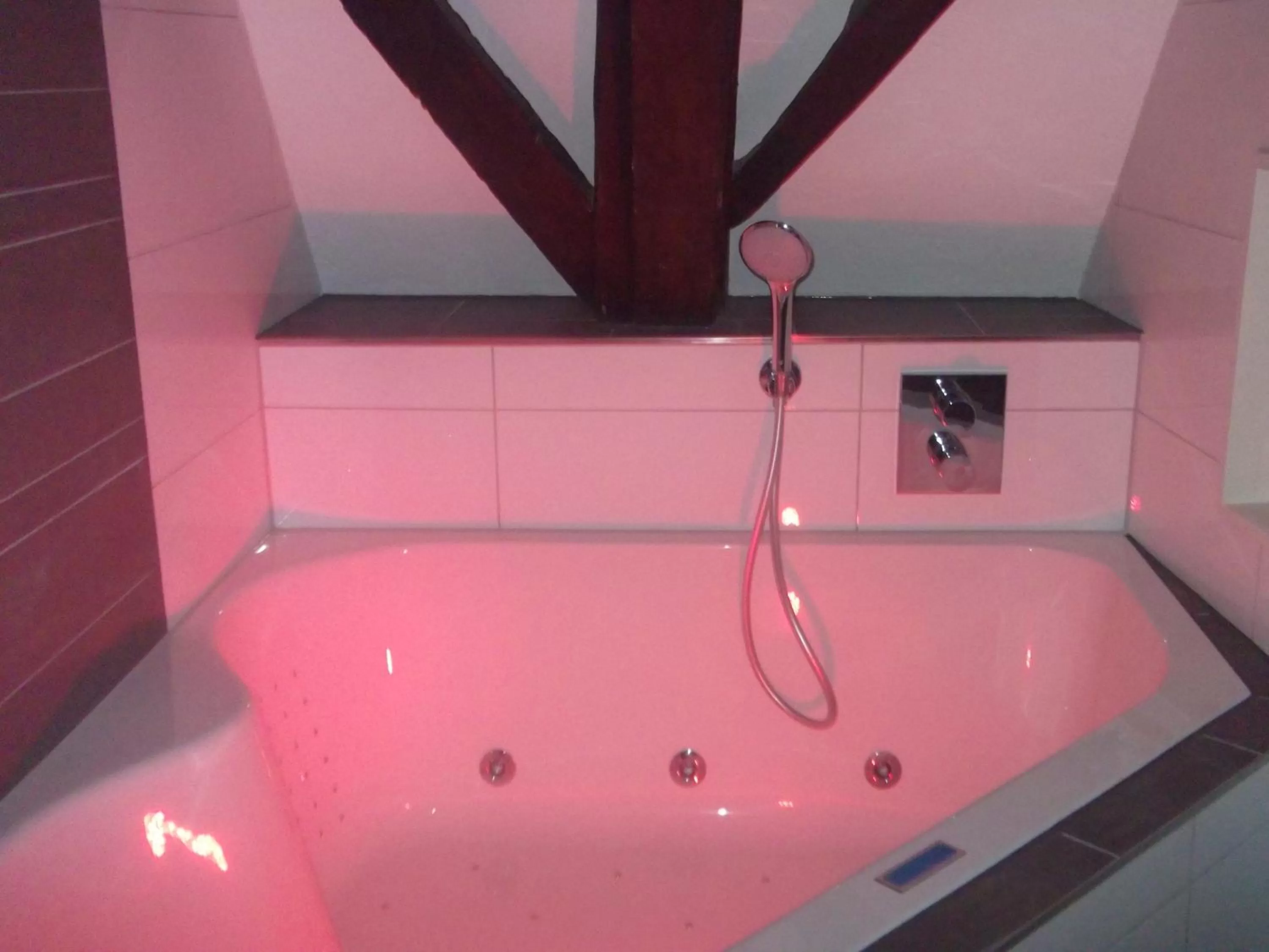 Shower in Die Port van Cleve