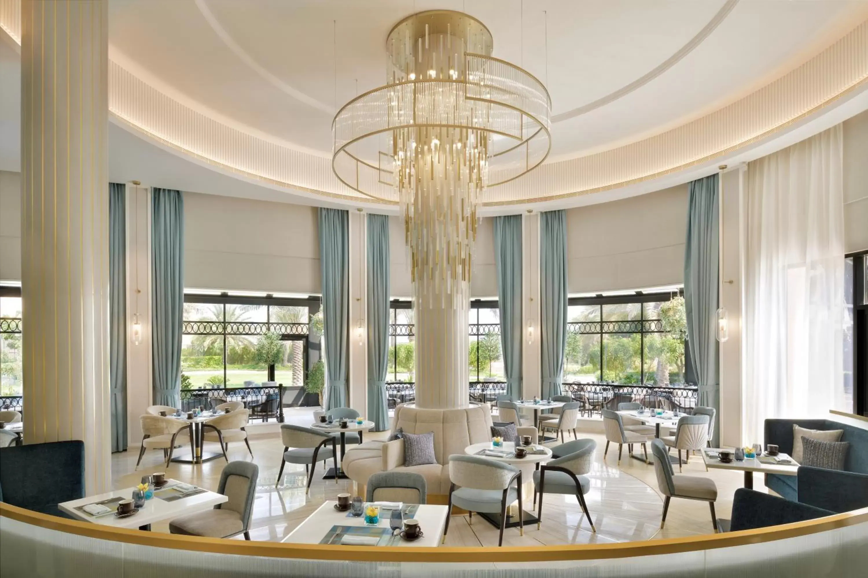 Restaurant/Places to Eat in Mövenpick Hotel Bahrain