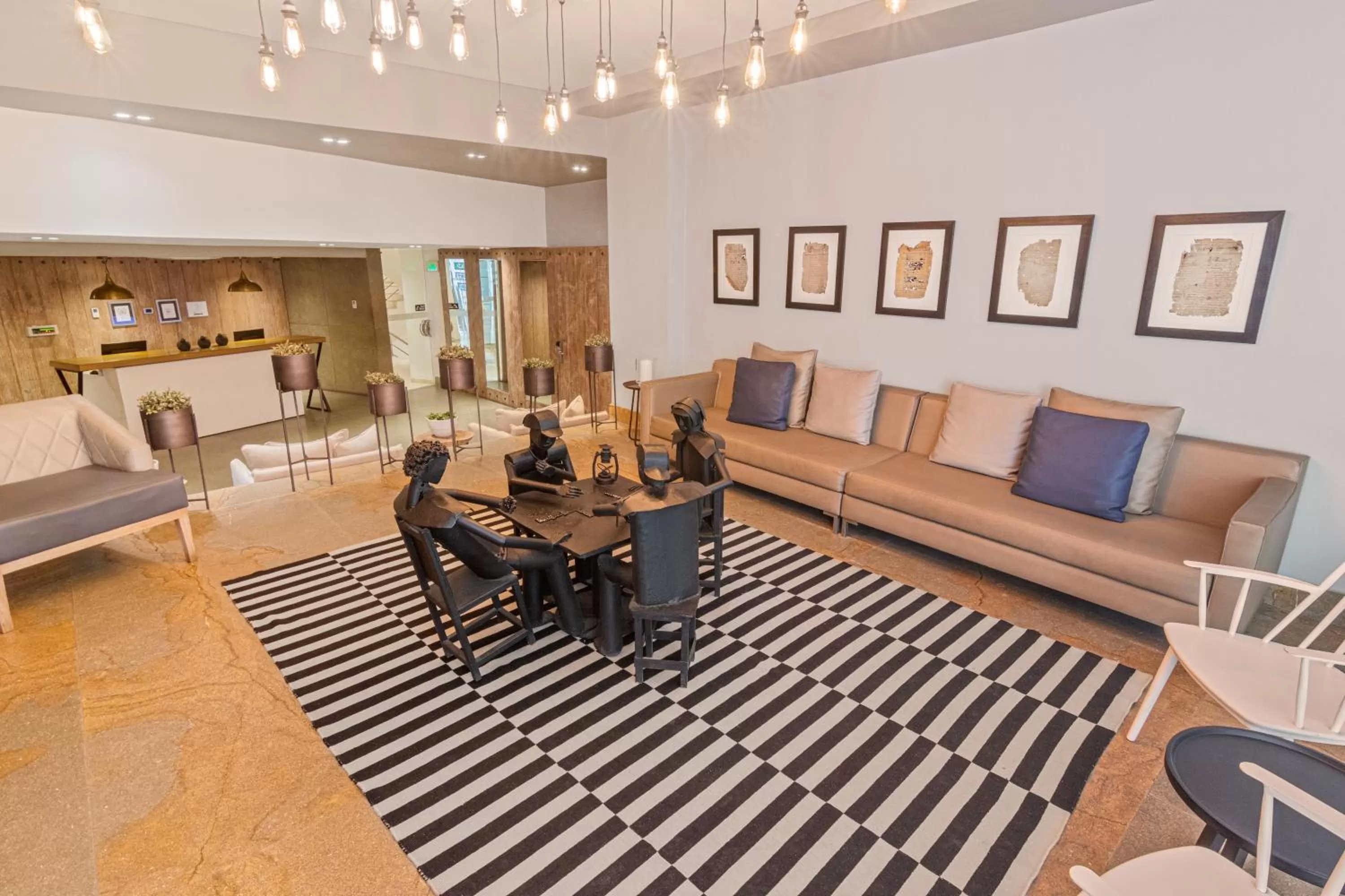 Living room in GHL San Lazaro Art Hotel