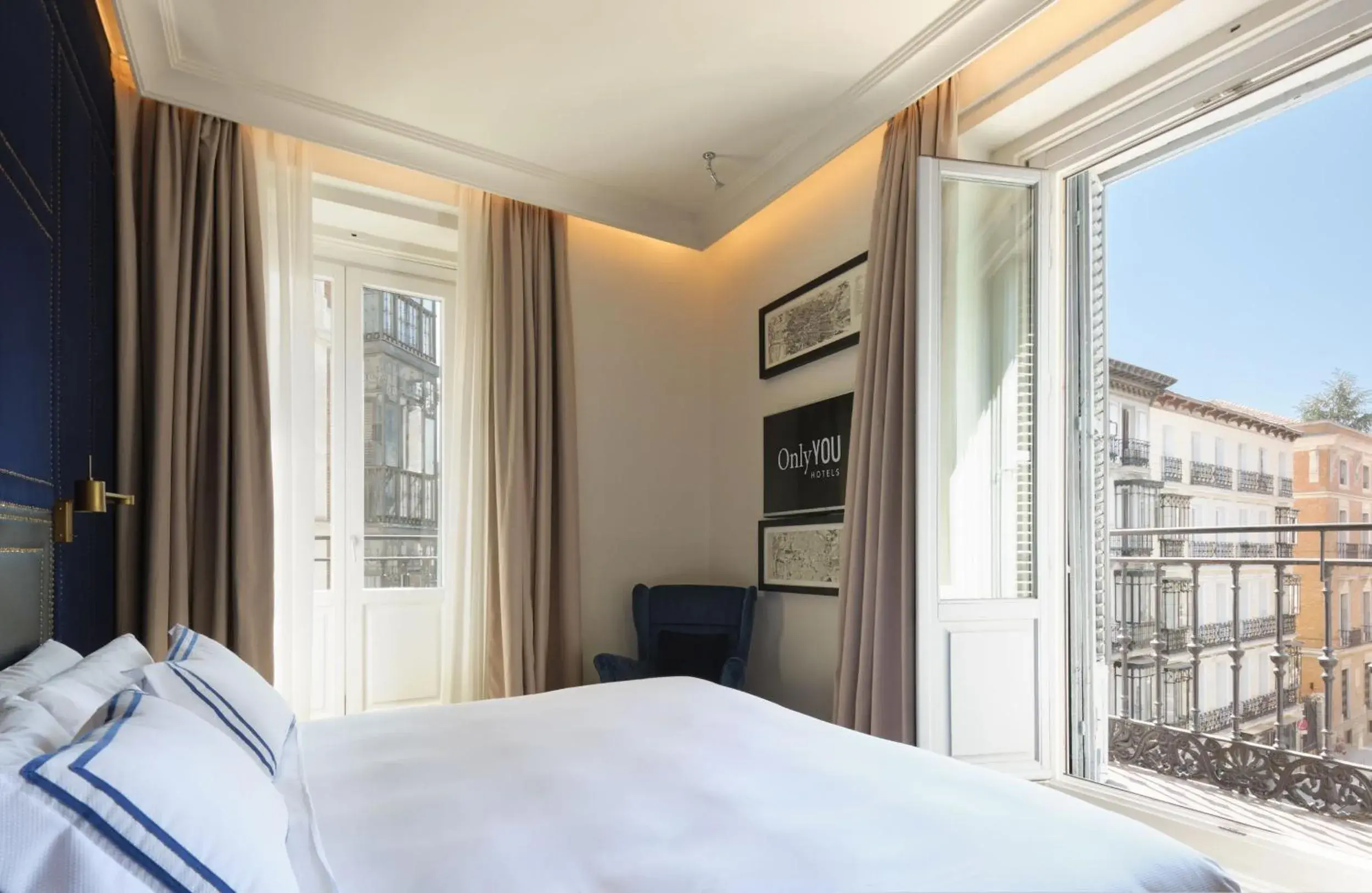 View (from property/room), Bed in Only YOU Boutique Hotel Madrid