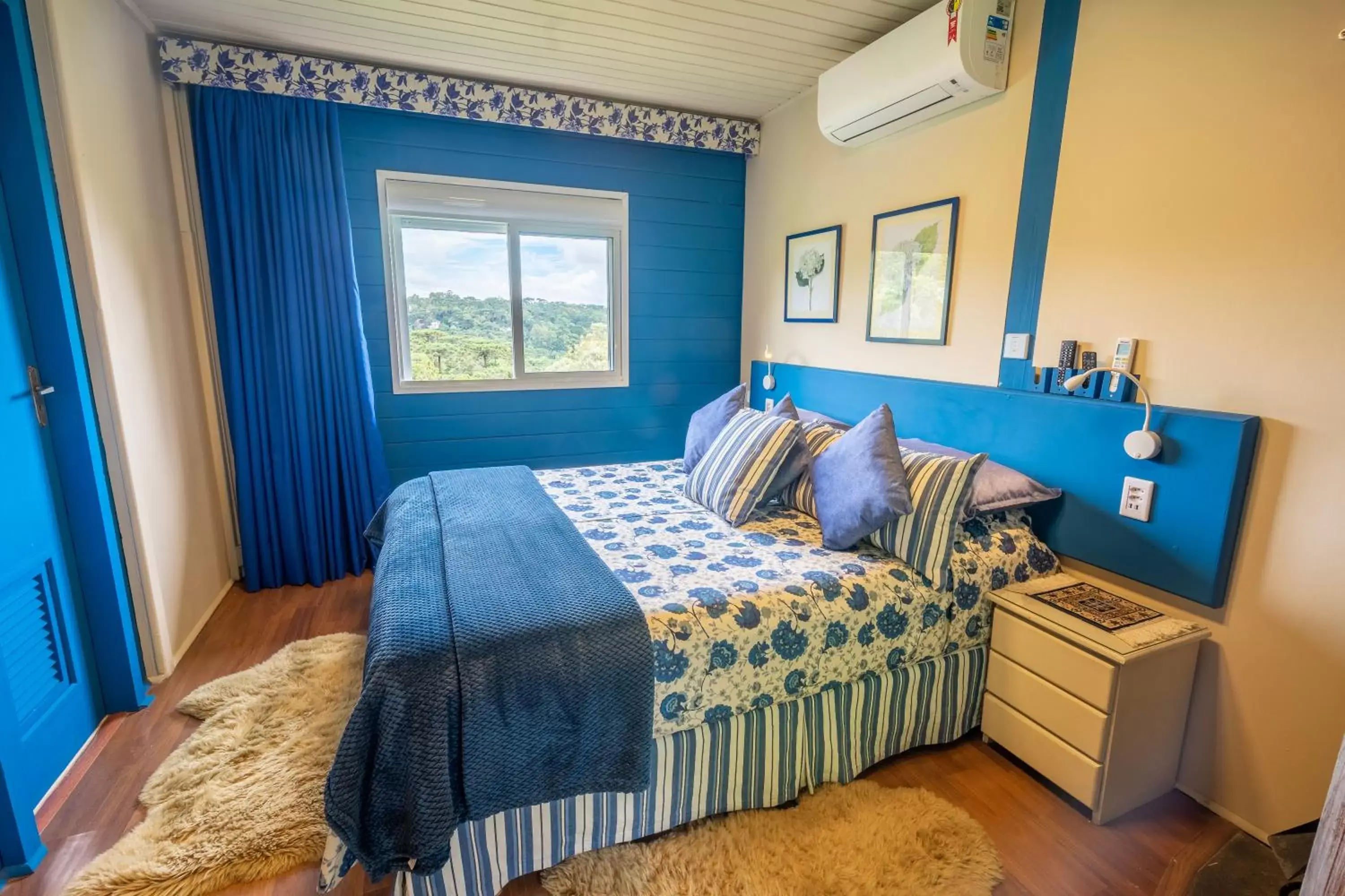 Double Room with Fireplace in Pousada Alto Da Boa Vista Double Room with Fireplace in Pousada Alto Da Boa Vista