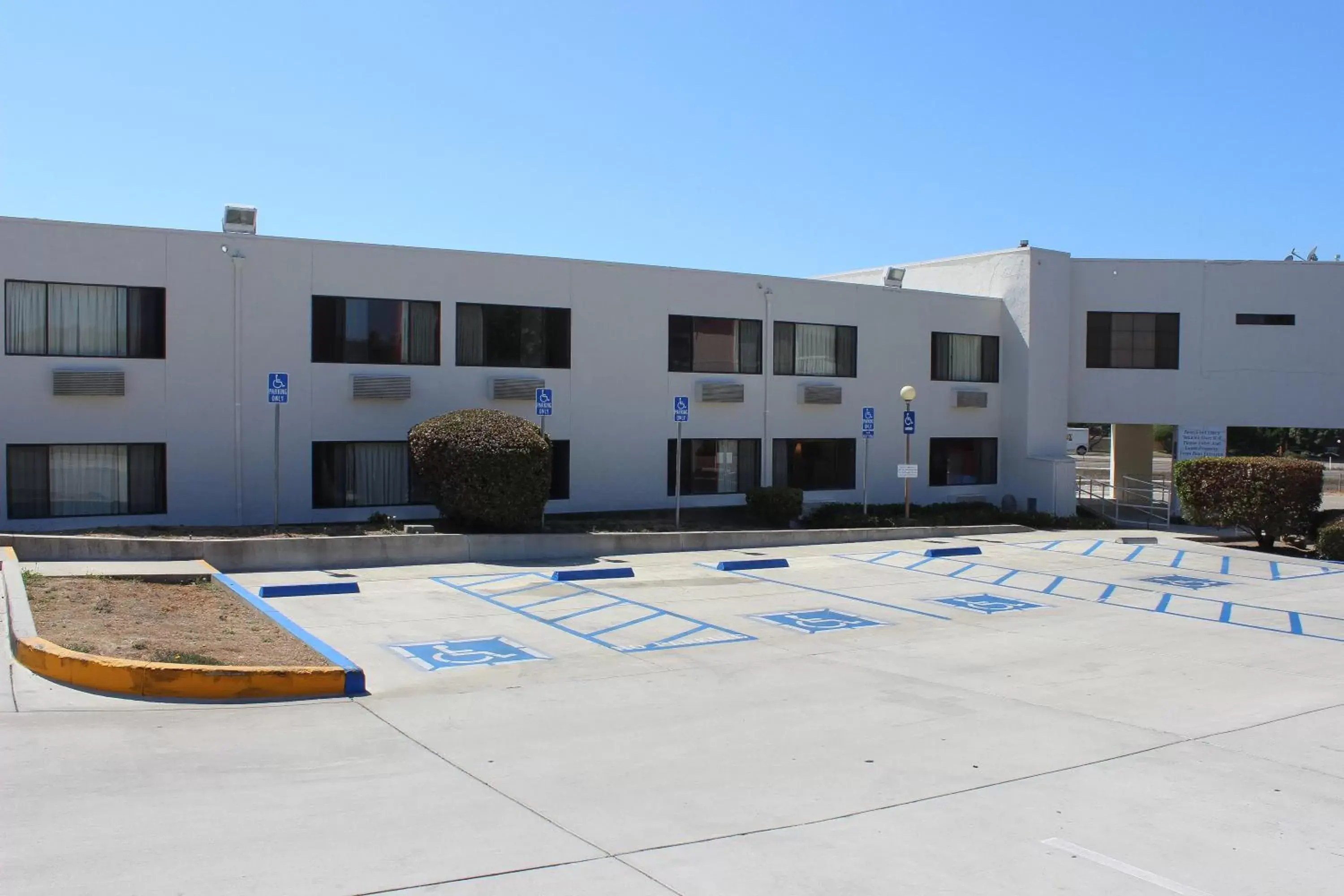 Facade/entrance, Property Building in Motel 6-San Simeon, CA - Hearst Castle Area