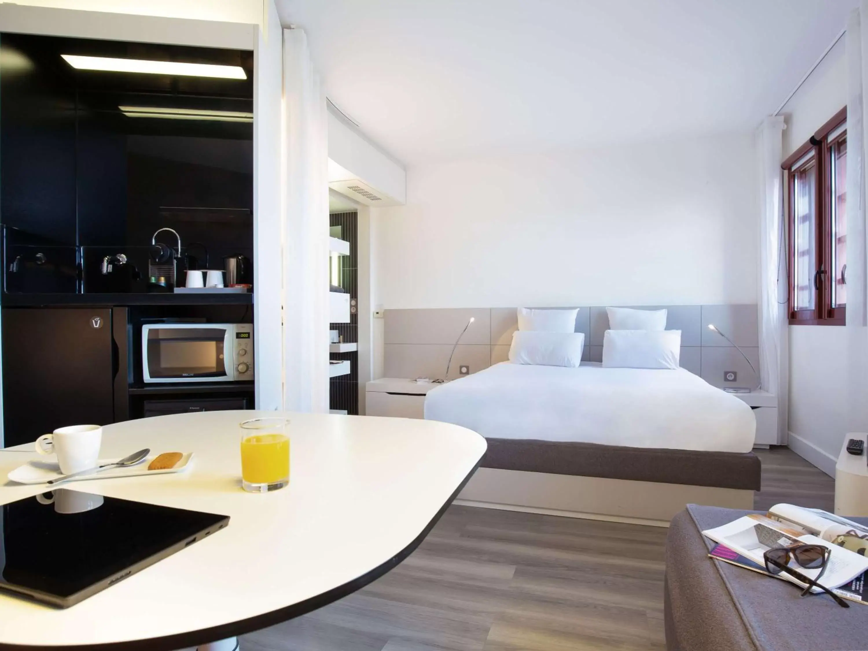 Bedroom in Novotel Suites Perpignan Centre