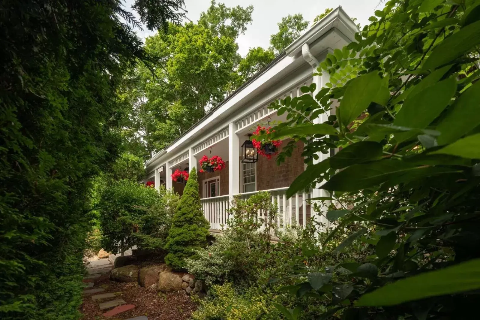 Balcony/Terrace, Property Building in Palmer House Inn