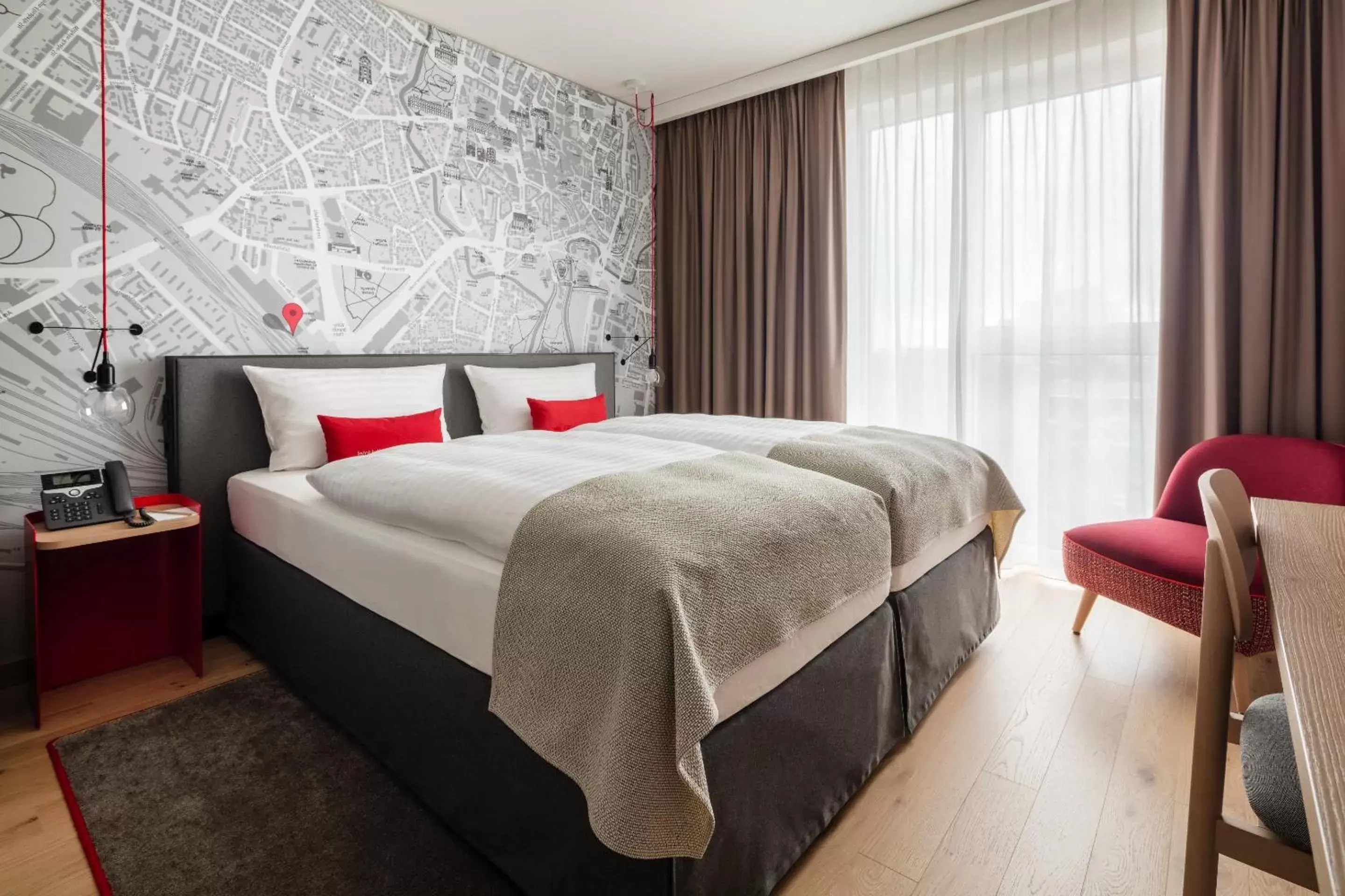 Bed in IntercityHotel Braunschweig