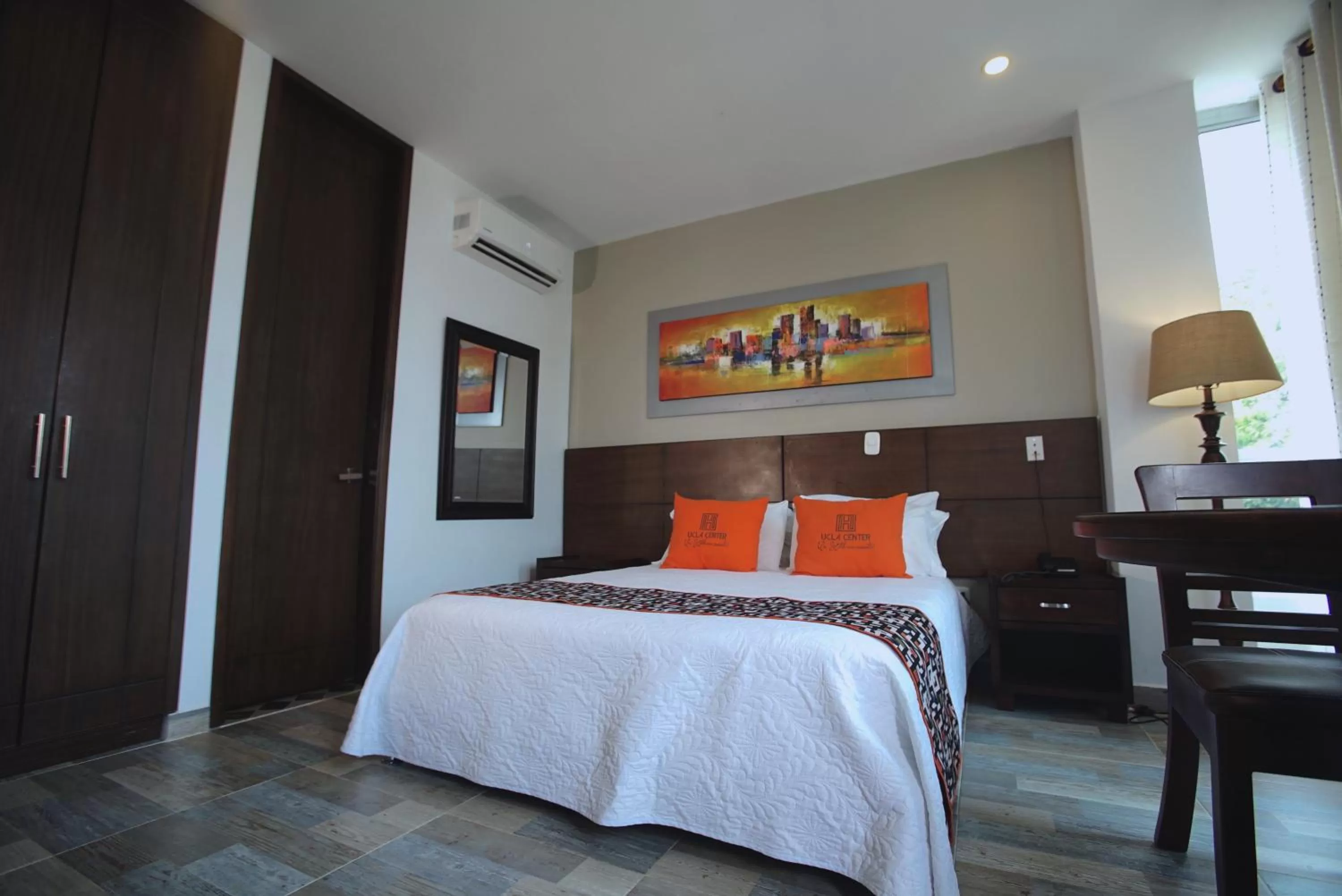 Photo of the whole room, Bed in Hotel Ucla Center