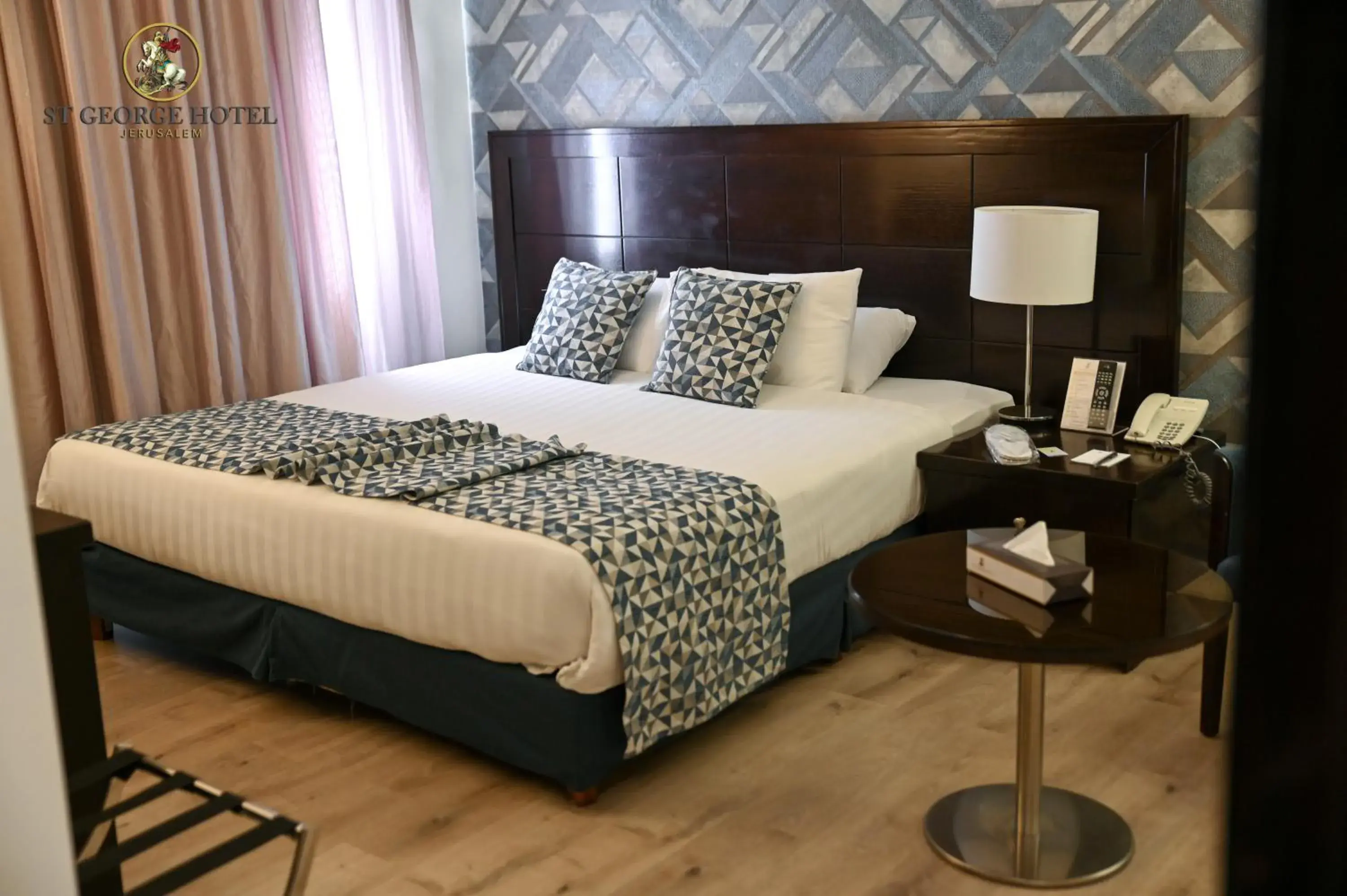 Standard Double Room in St. George Hotel Standard Double Room in St. George Hotel