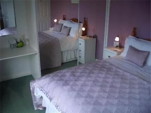 Double Room with Private Bathroom in Quixhill - Denstone - Dove Meadow B & B