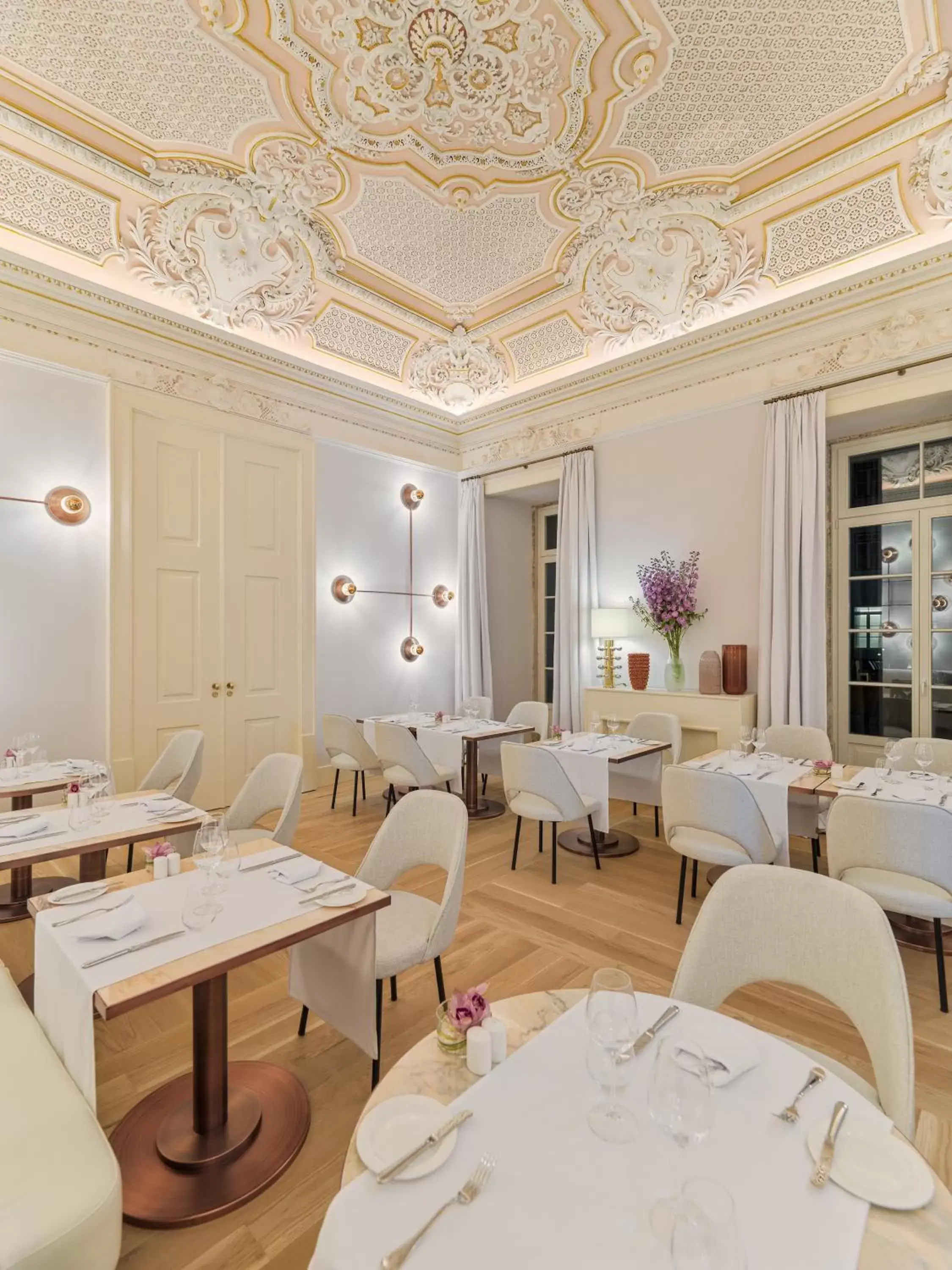 Dinner, Restaurant/Places to Eat in The One Palácio da Anunciada