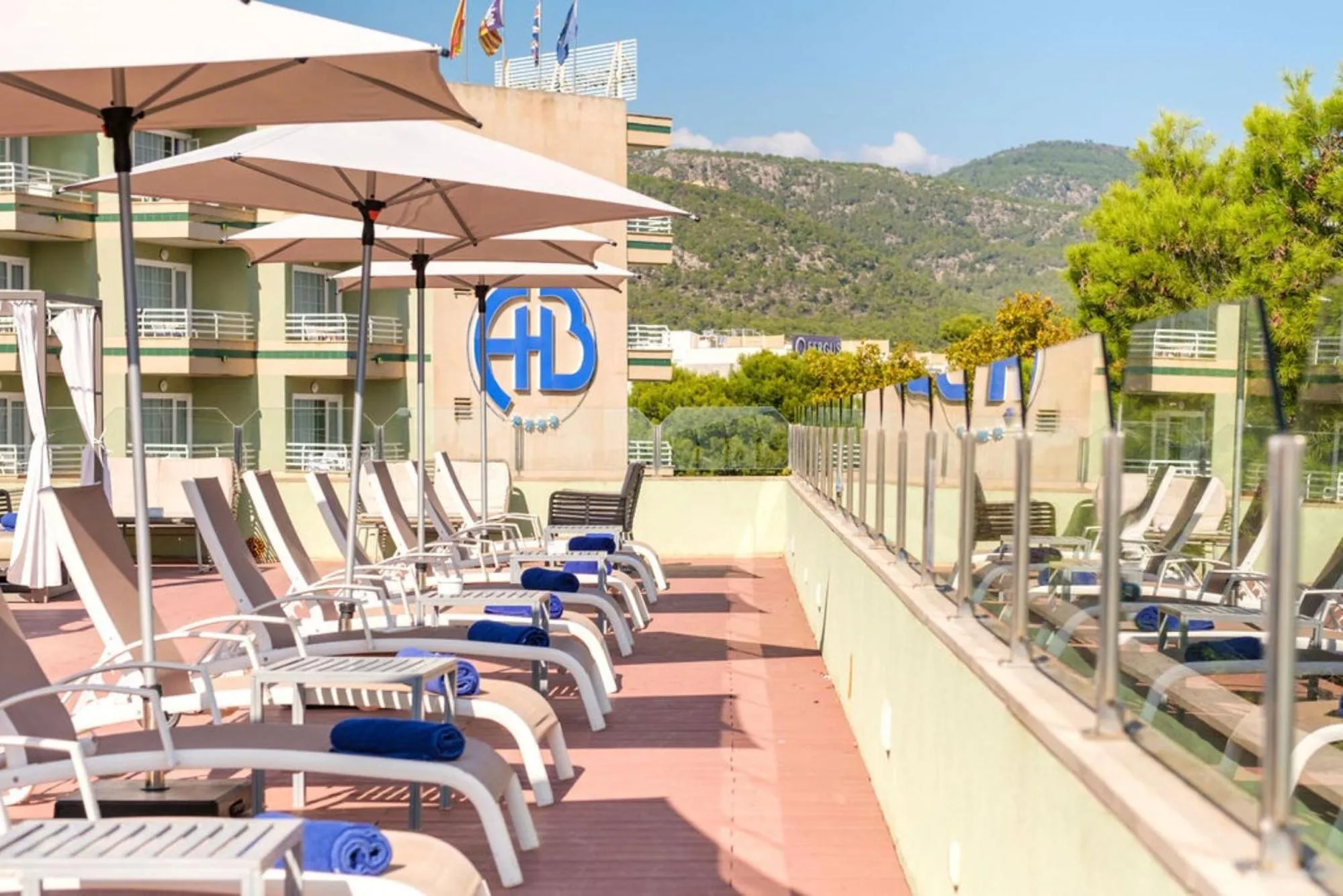 Spring in Hotel Agua Beach "Adults only"