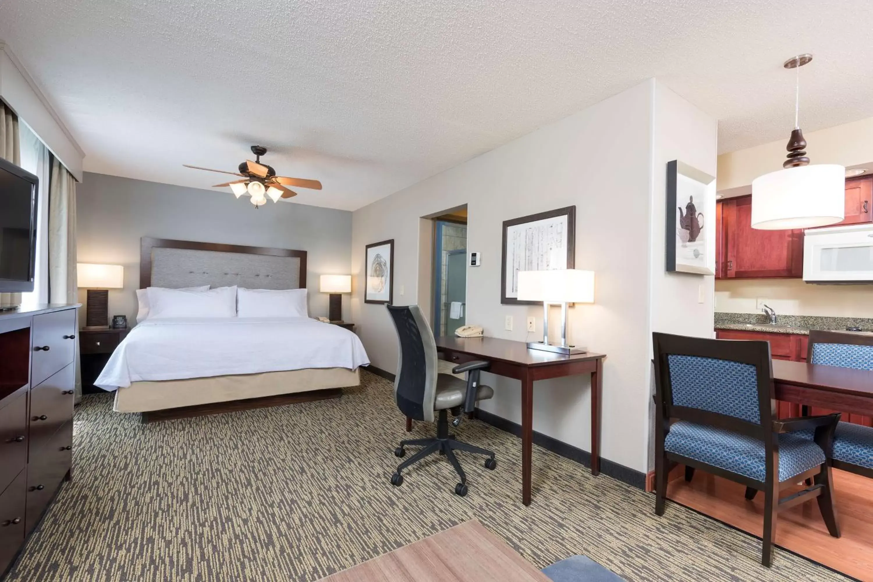 Bedroom, Bed in Homewood Suites by Hilton Indianapolis Northwest
