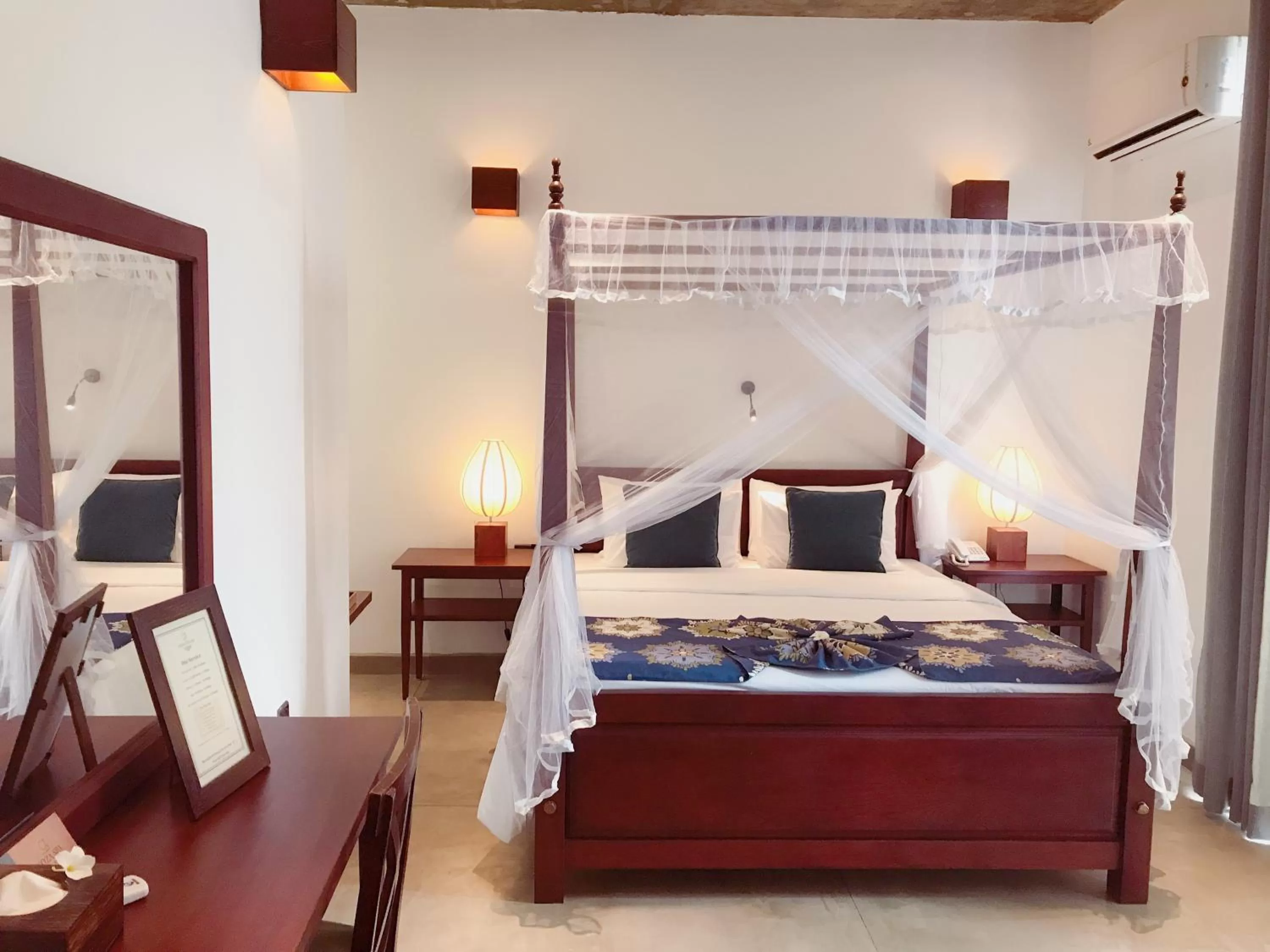 Deluxe Double Room in Coza Ceylon