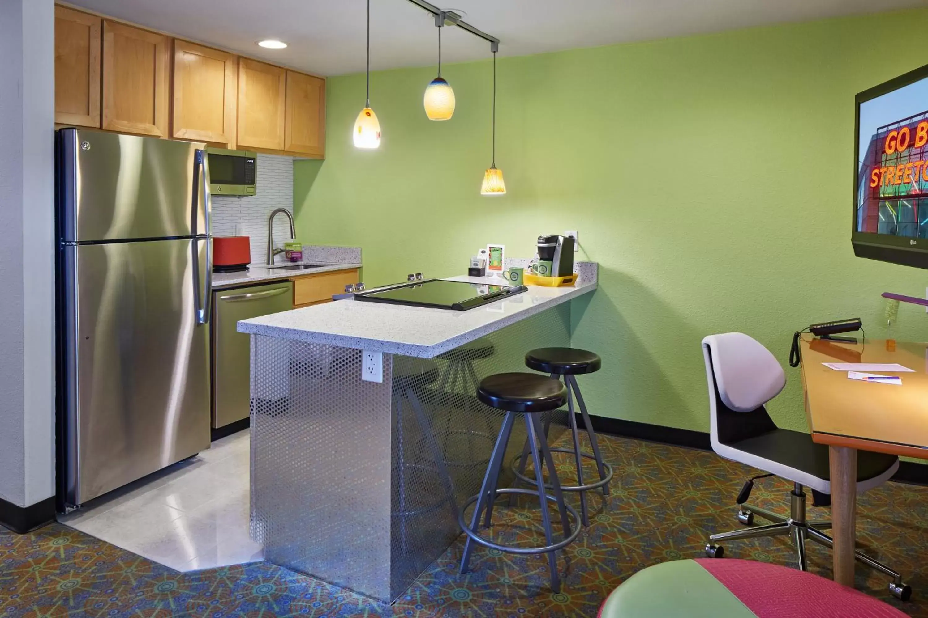 Coffee/tea facilities, Kitchen/Kitchenette in Inn at Northrup Station