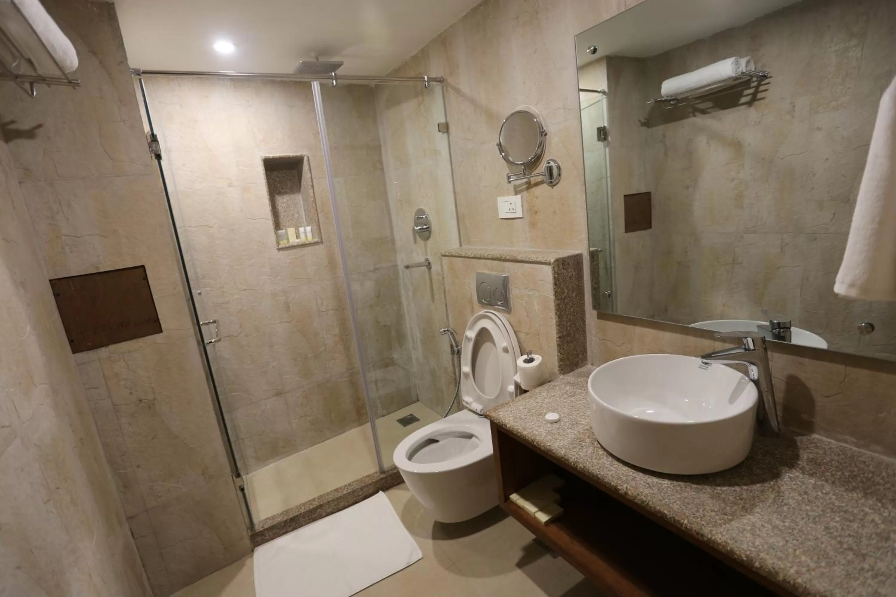 Bathroom in Pahan Chhen - Boutique Hotel