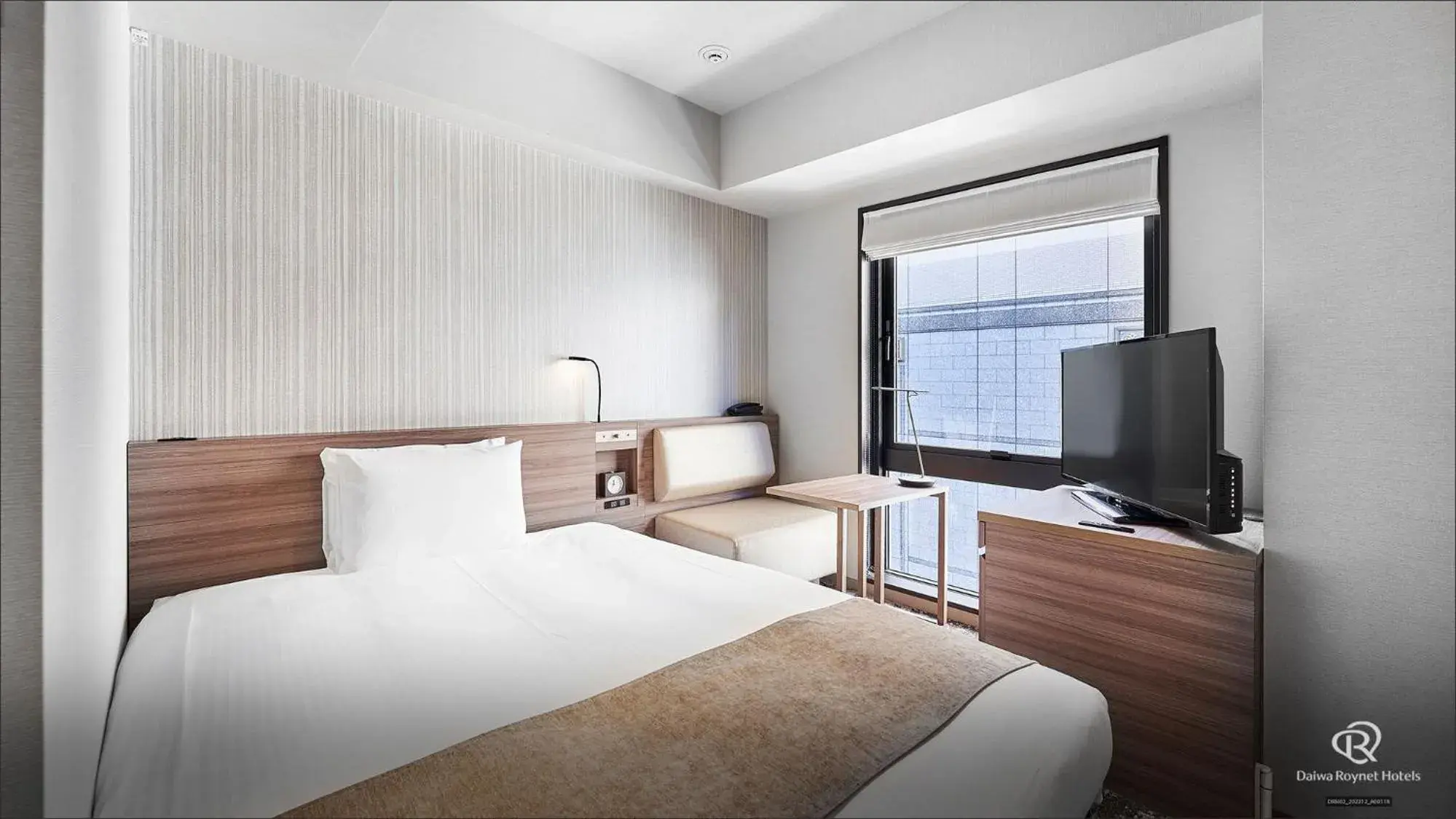 Bed in Daiwa Roynet Hotel Shimbashi