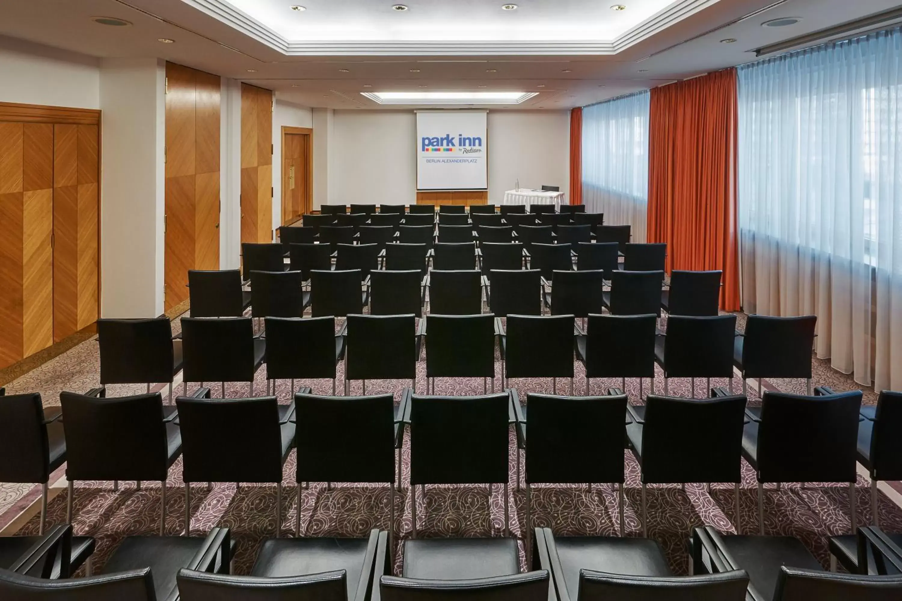 Meeting/conference room in Park Inn by Radisson Berlin Alexanderplatz