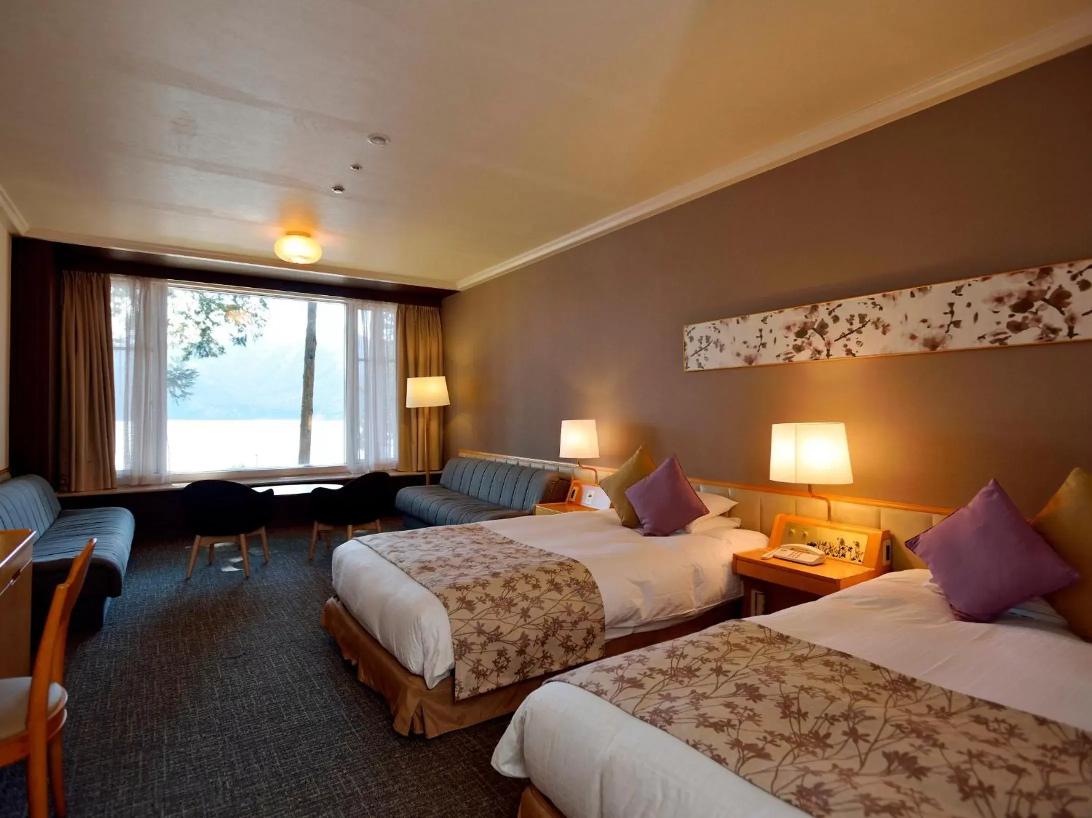 Photo of the whole room, Bed in The Prince Hakone Lake Ashinoko