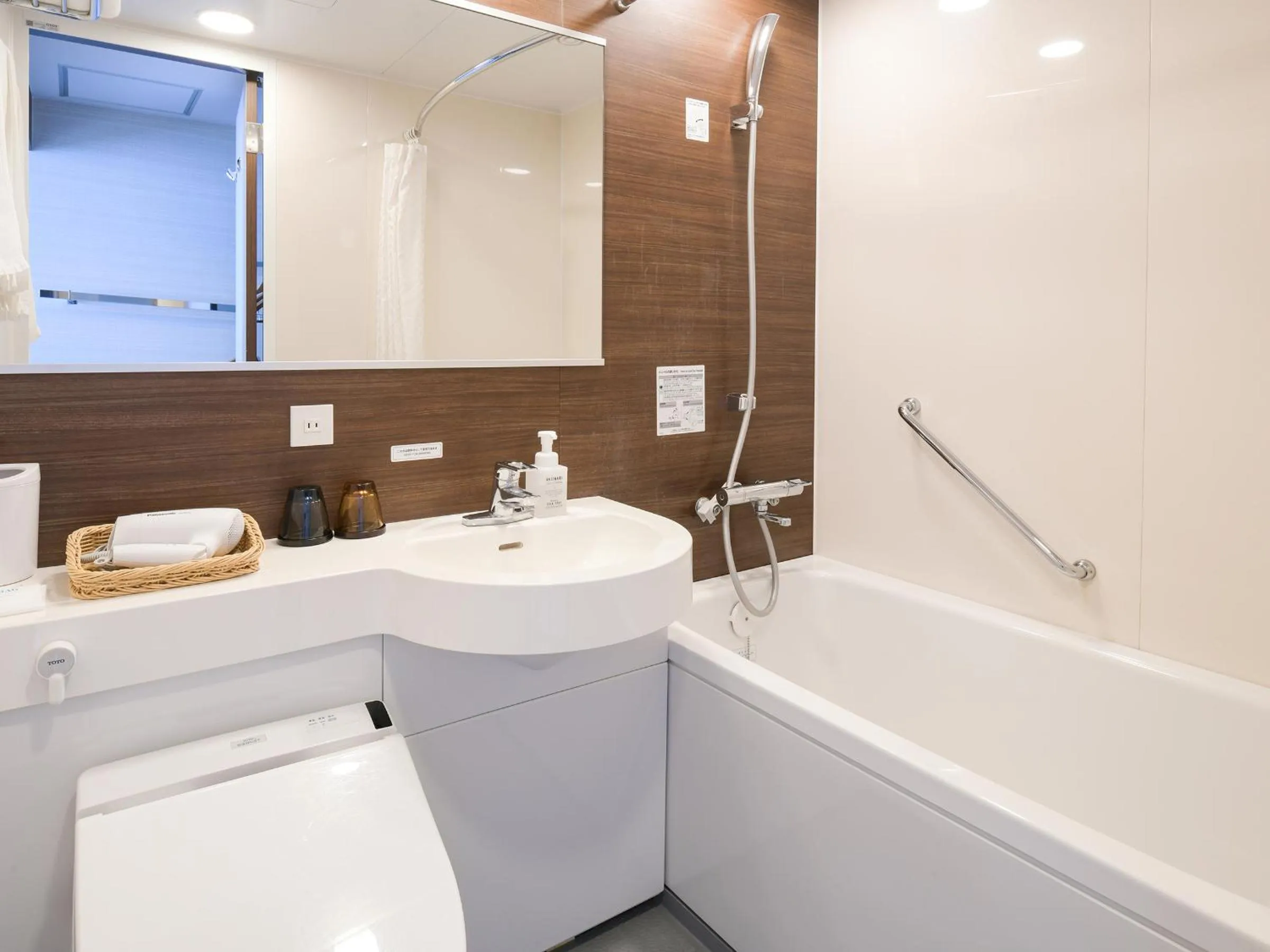 Shower in Vessel Inn Yachiyo Katsudai Station