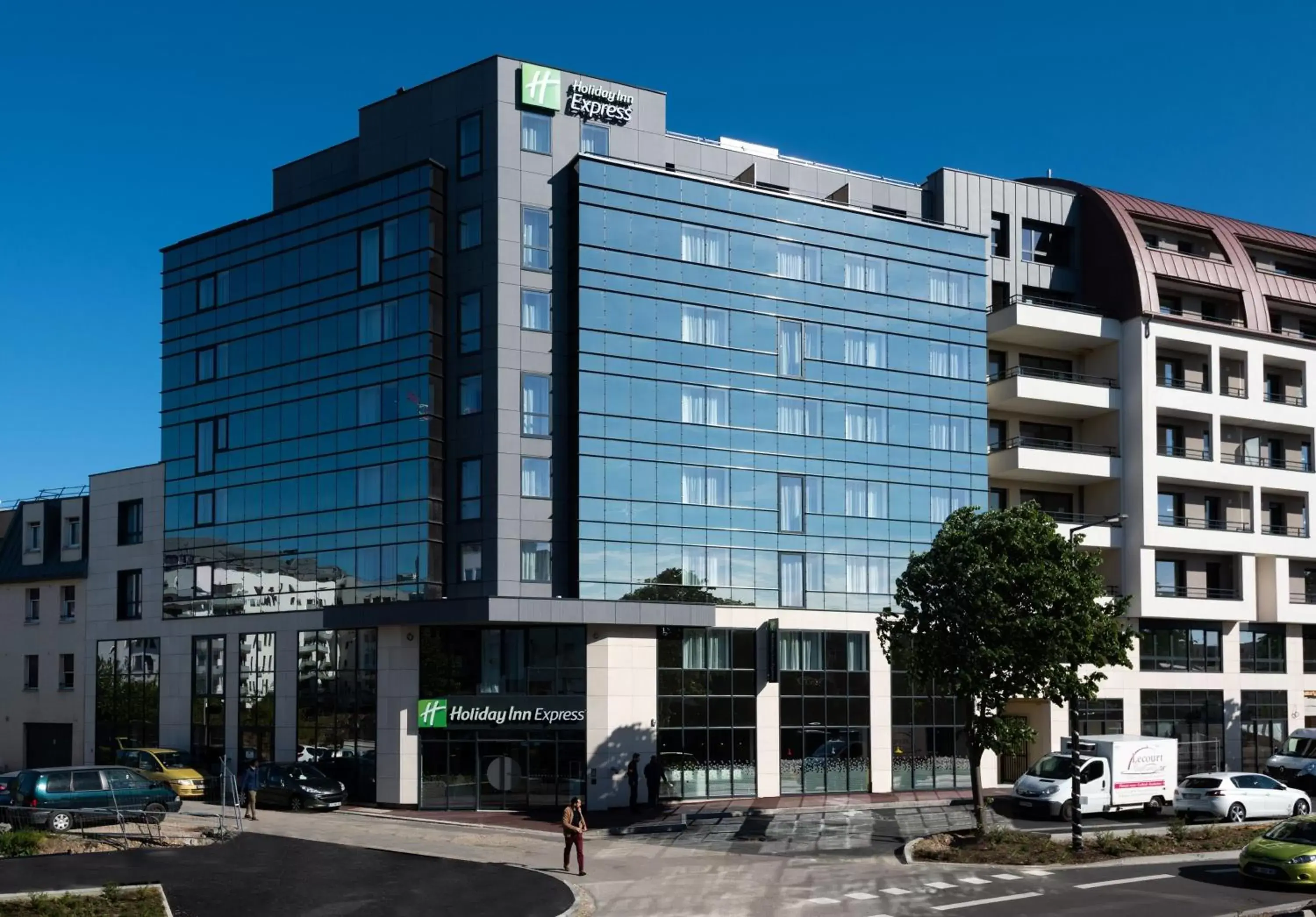 Property Building in Holiday Inn Express - Rouen Centre - Rive Gauche, an IHG Hotel