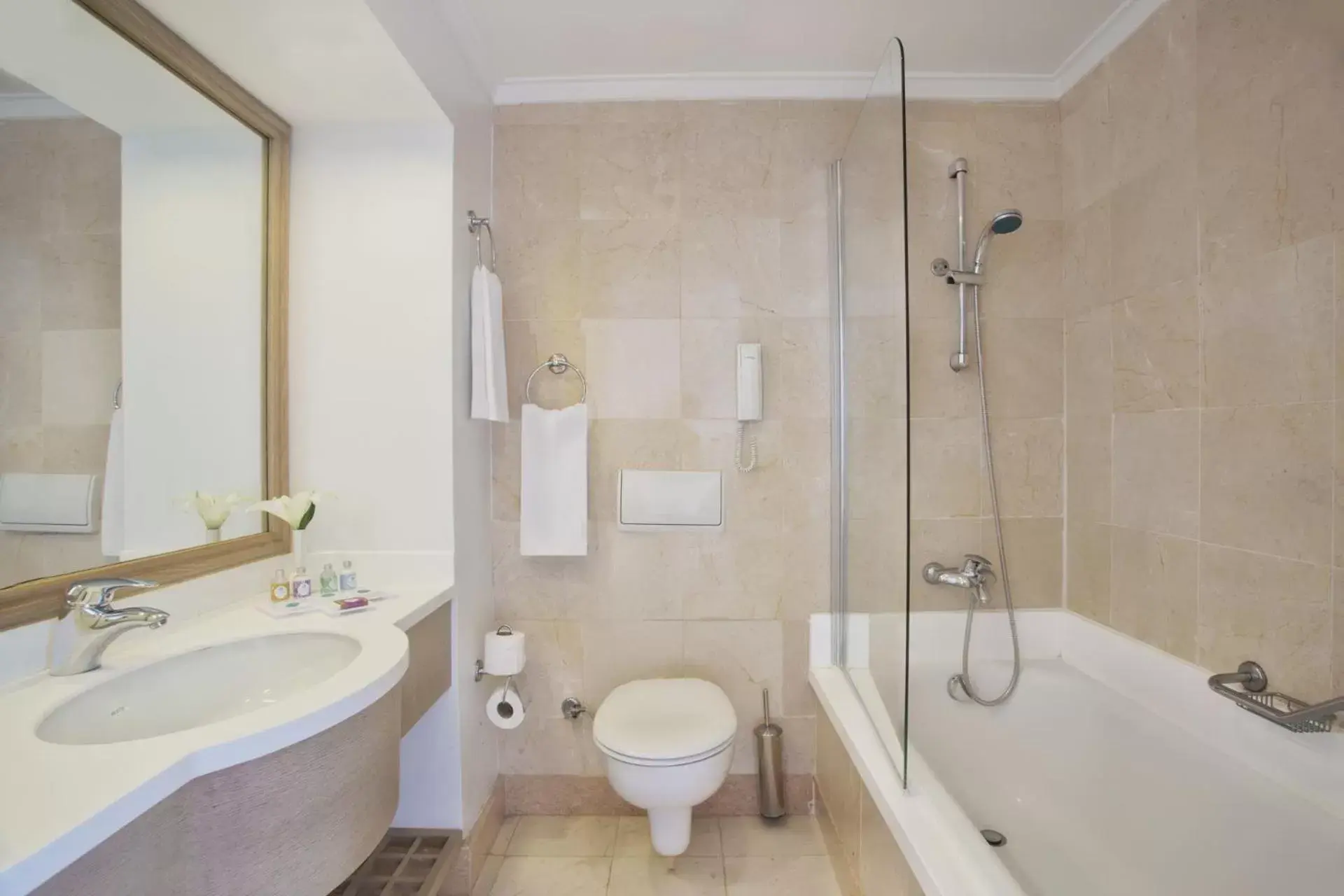 Bathroom in IC Hotels Santai Family Resort - Kids Concept