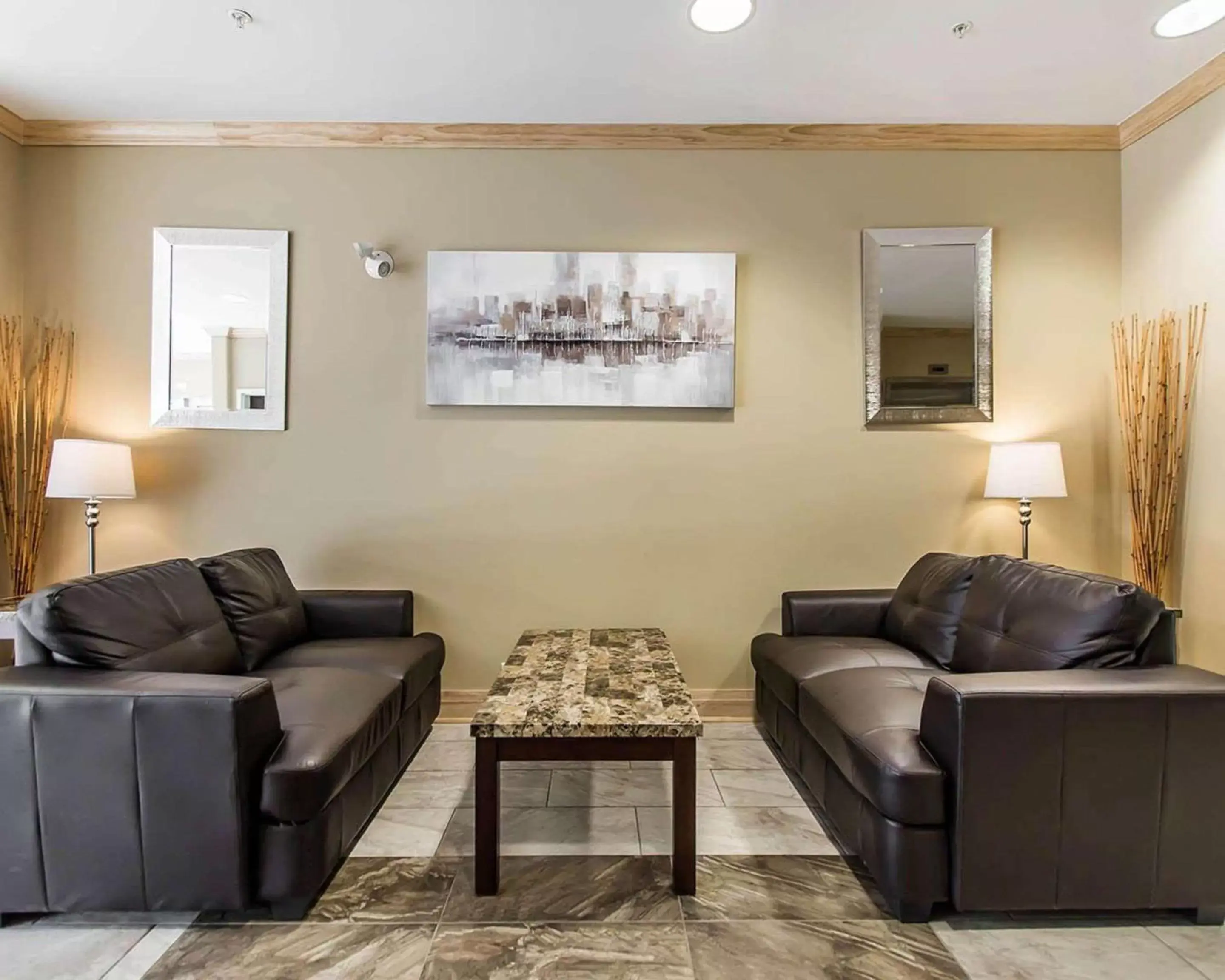 Lobby or reception, Seating Area in Quality Inn Moncton