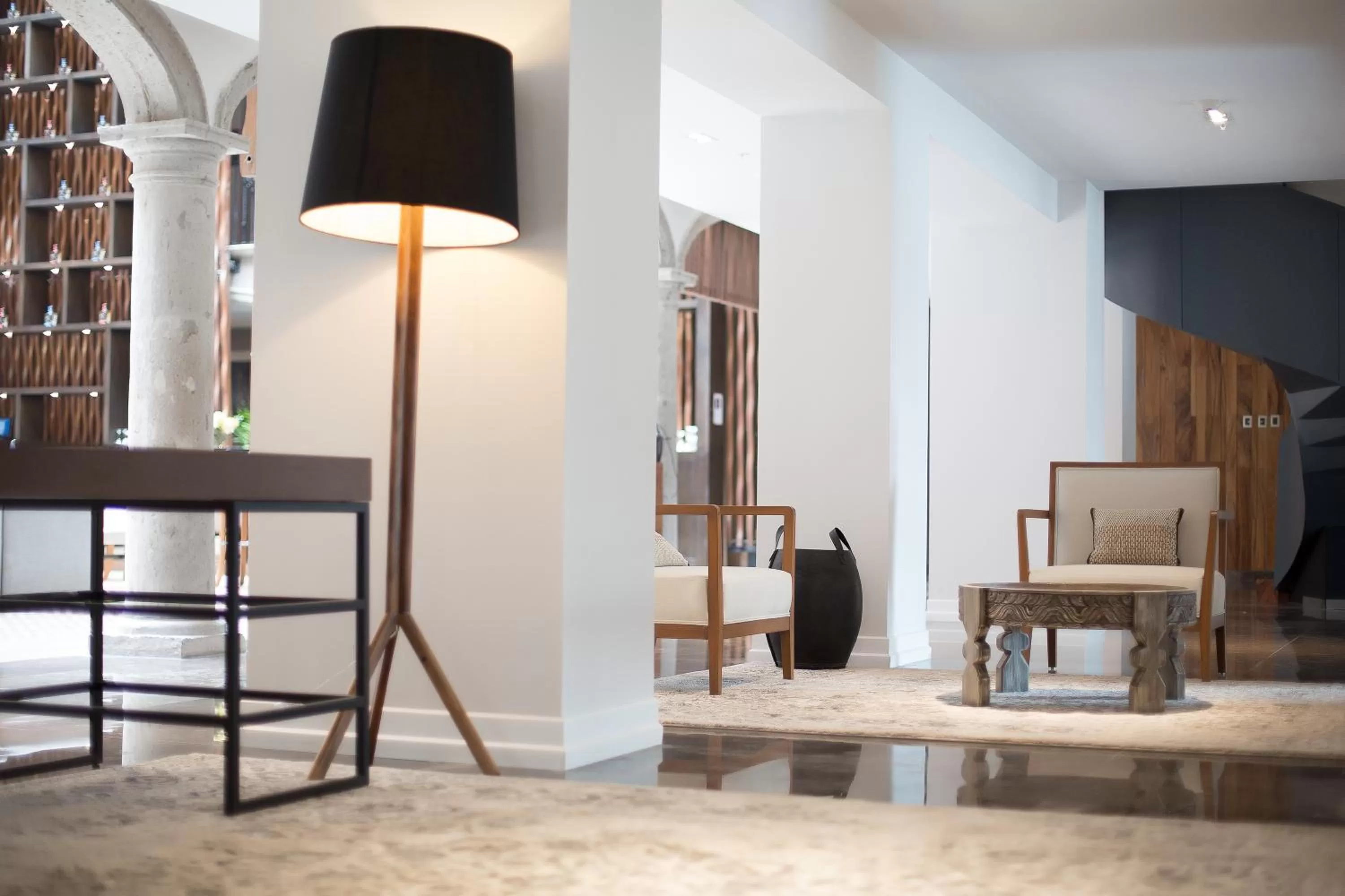 Lobby or reception in Hotel Indigo Guadalajara Expo by IHG