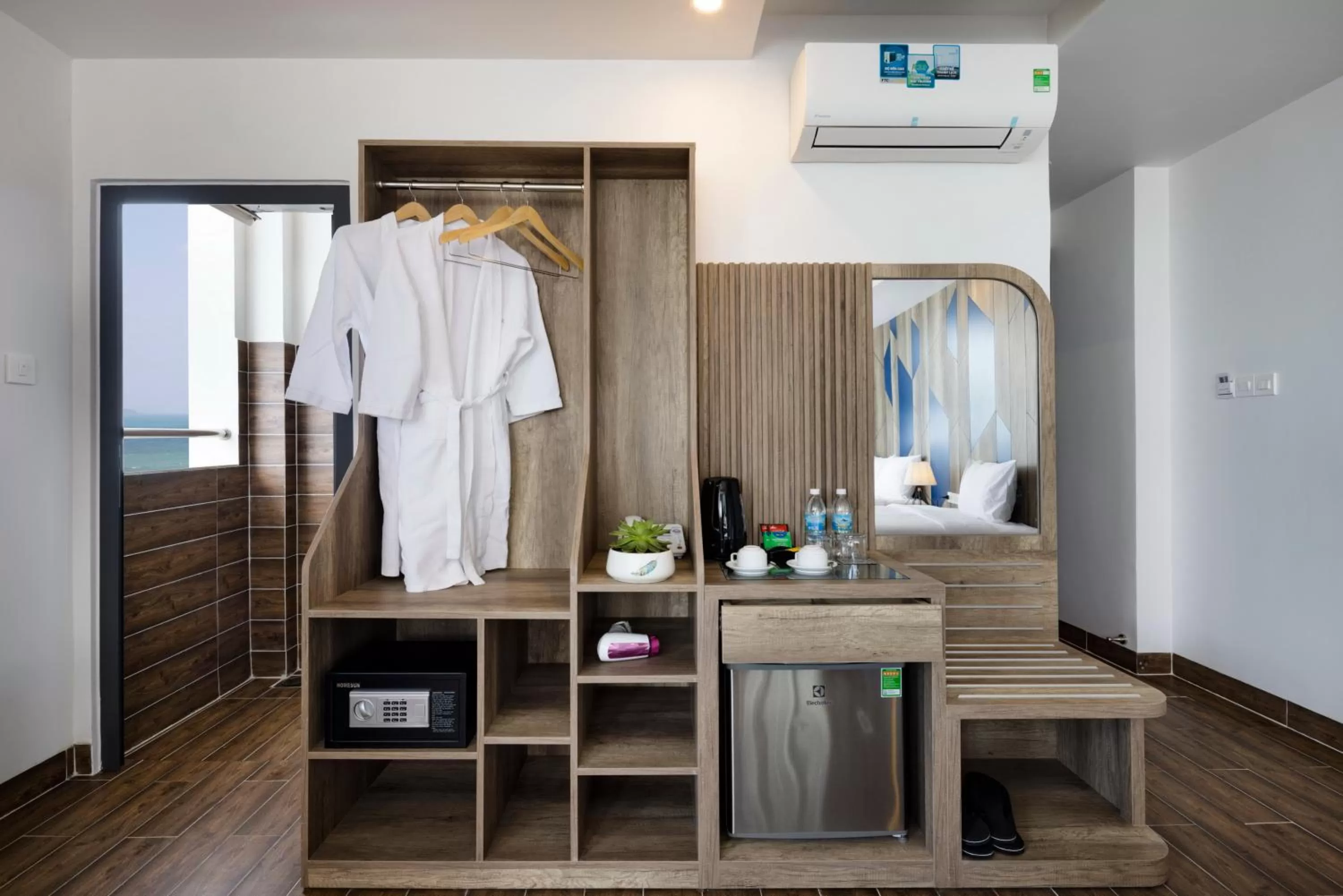 Coffee/tea facilities in Azura Gold Hotel & Apartment