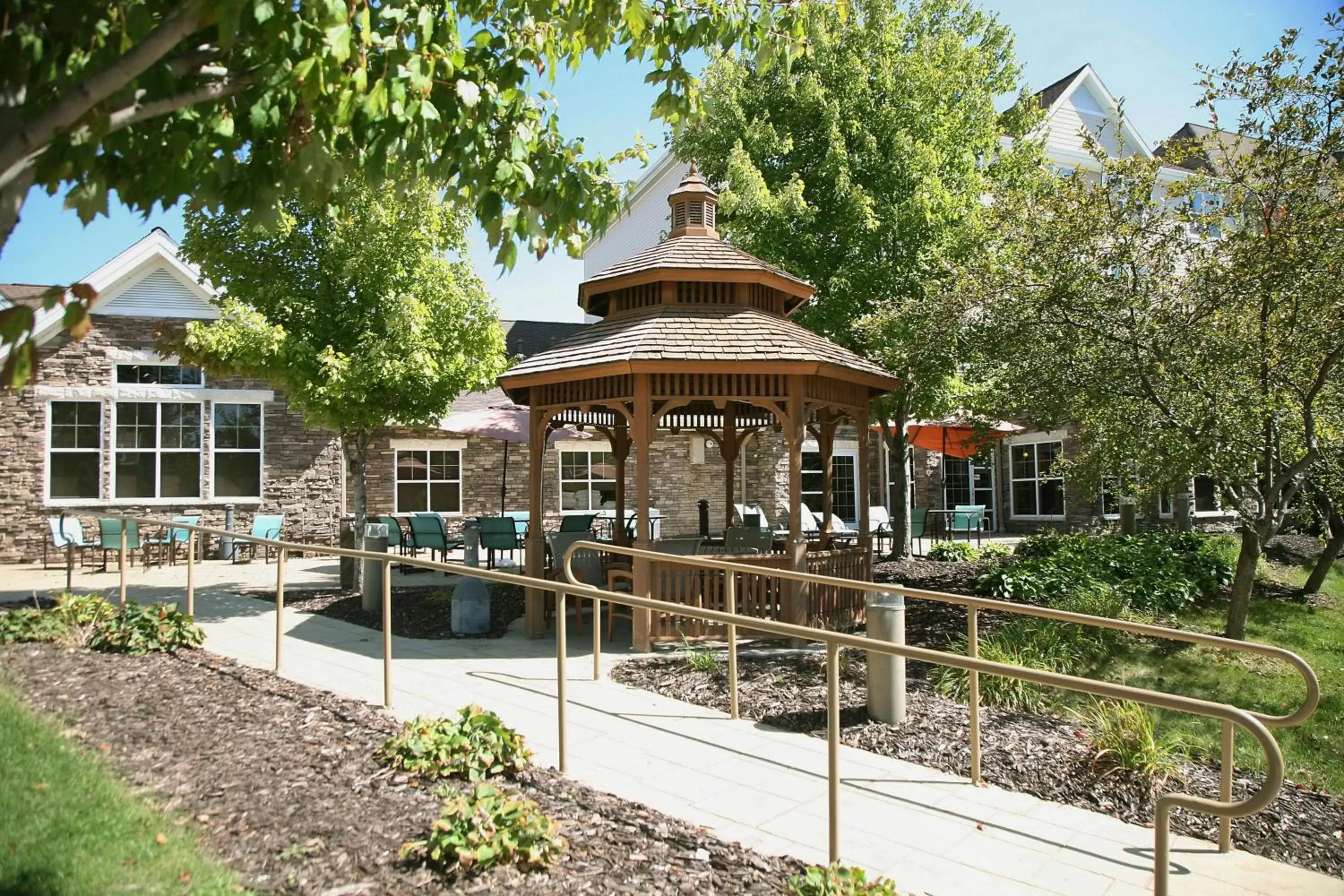 Property Building in Residence Inn Des Moines West at Jordan Creek Town Center