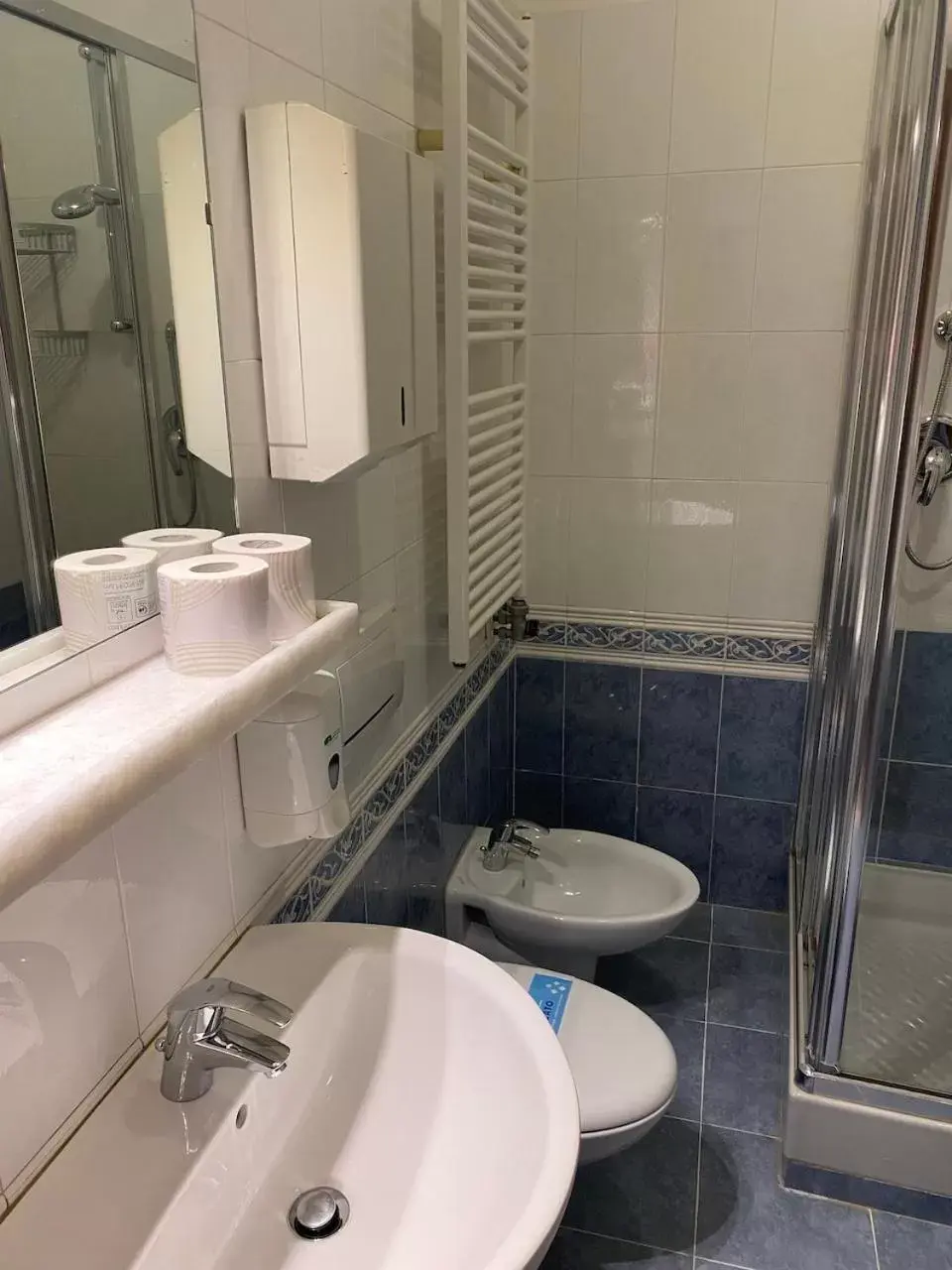 Shower, Bathroom in Pensione Guerrato