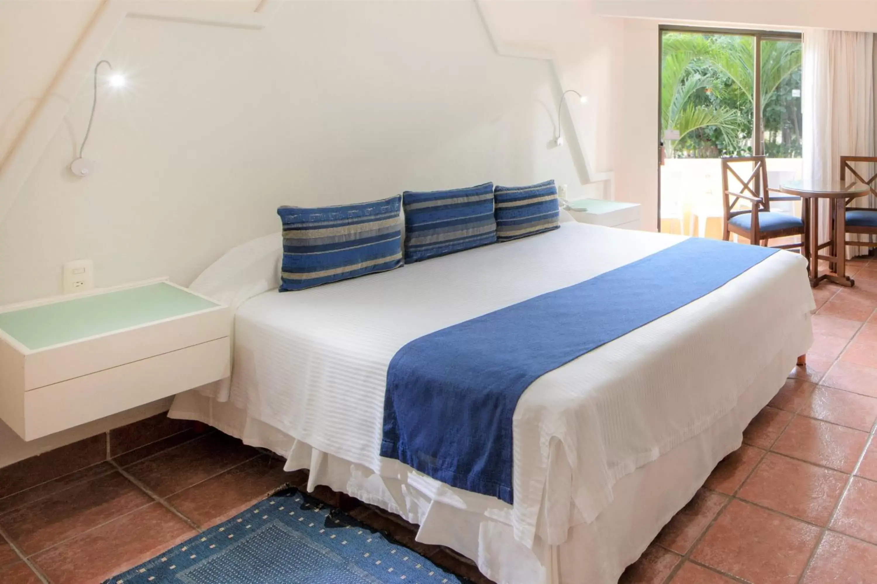 Bed in Viva Maya by Wyndham, A Trademark All Inclusive Resort