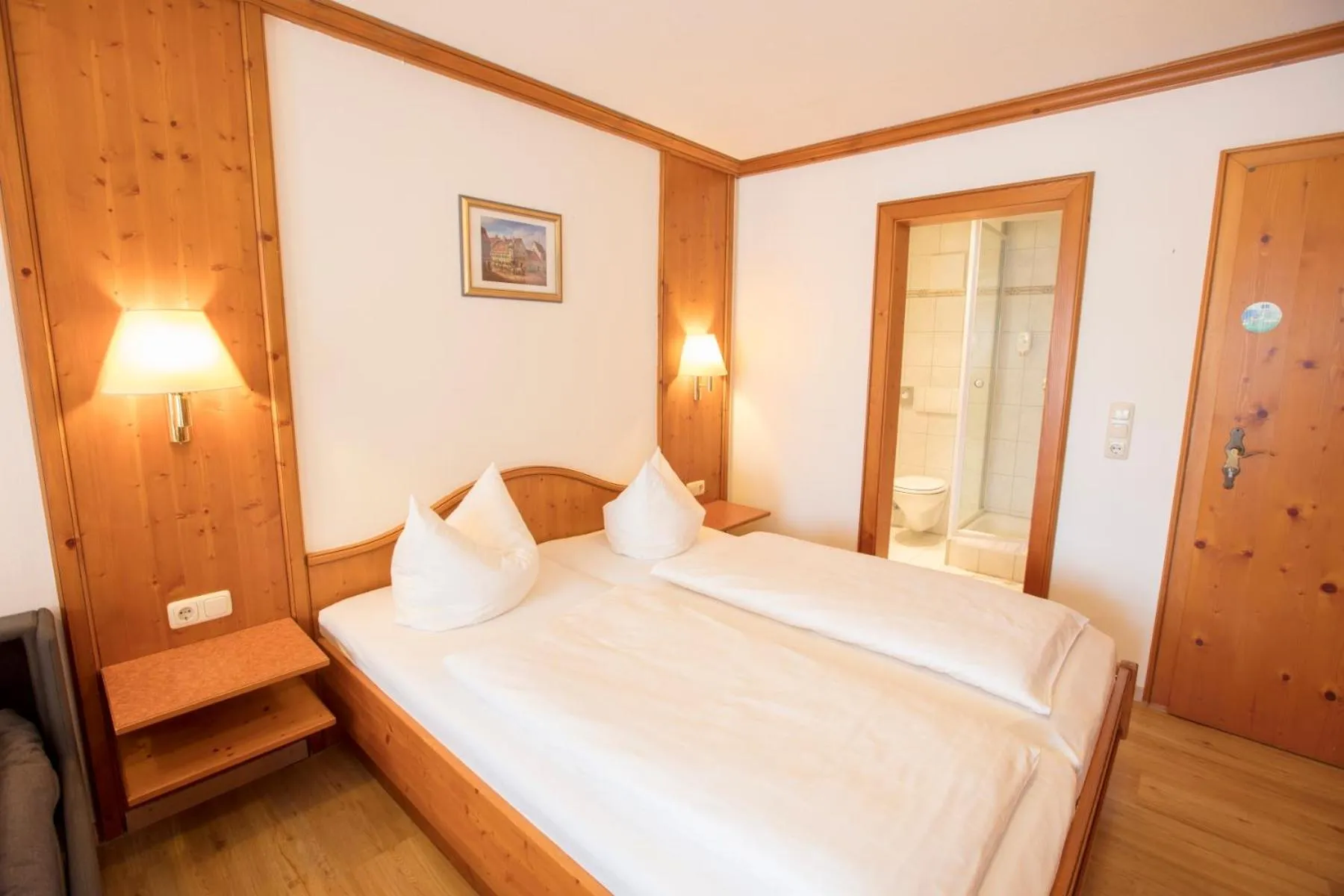 Photo of the whole room, Bed in Akzenthaus Alpenrose Nesselwang