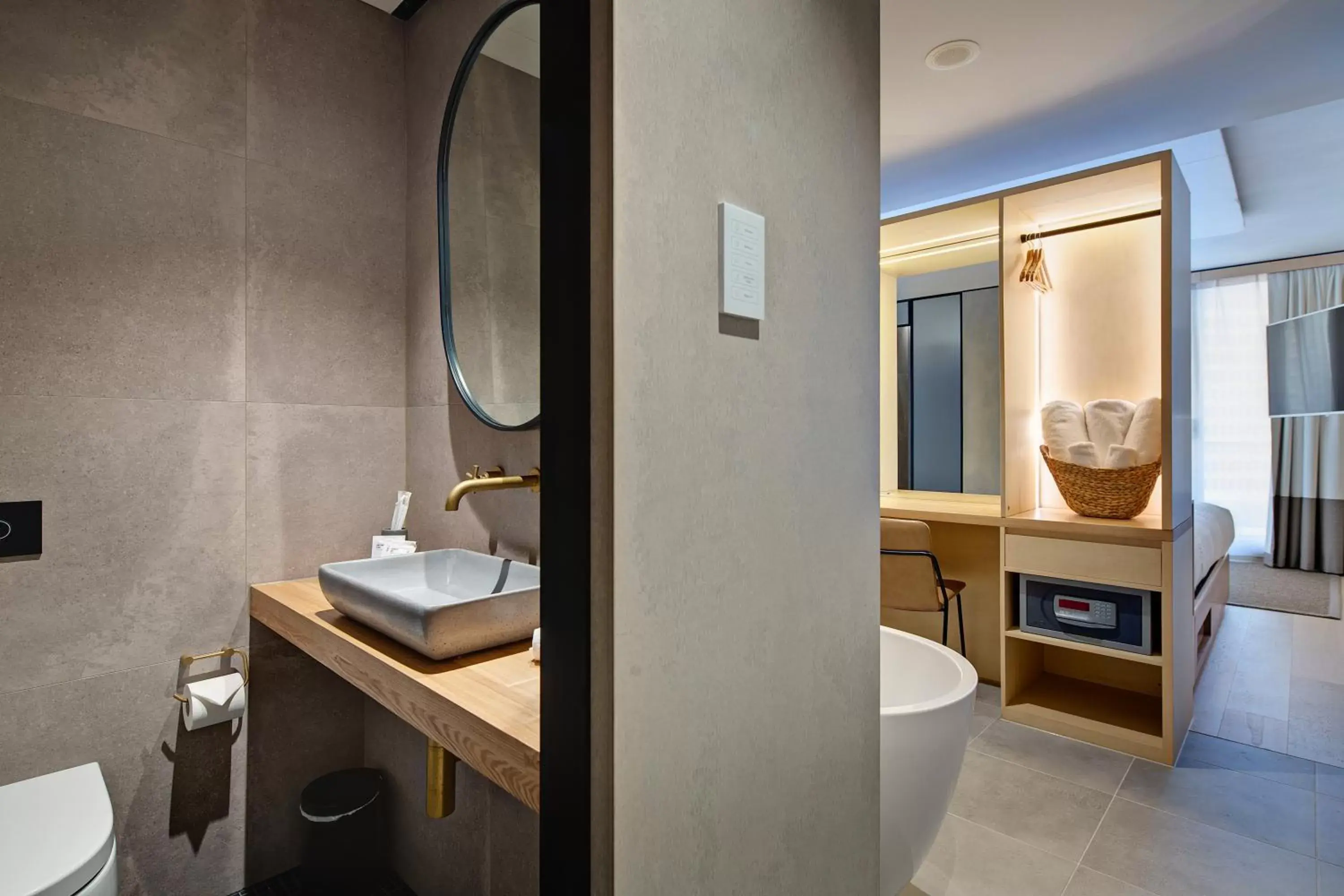 Bathroom in Zara Tower – Luxury Suites and Apartments