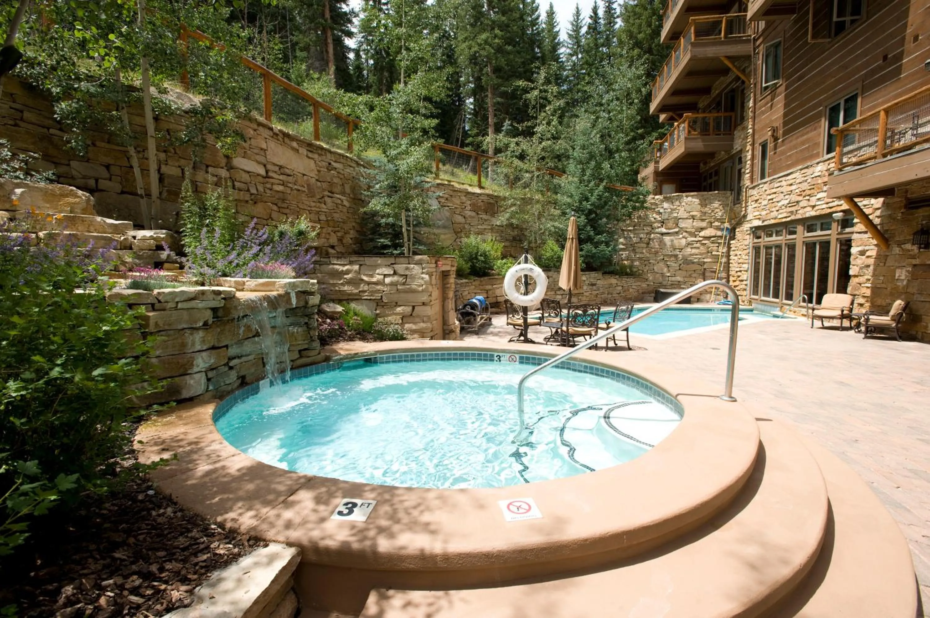 Swimming pool in Timbers & Lone Eagle by Keystone Resort