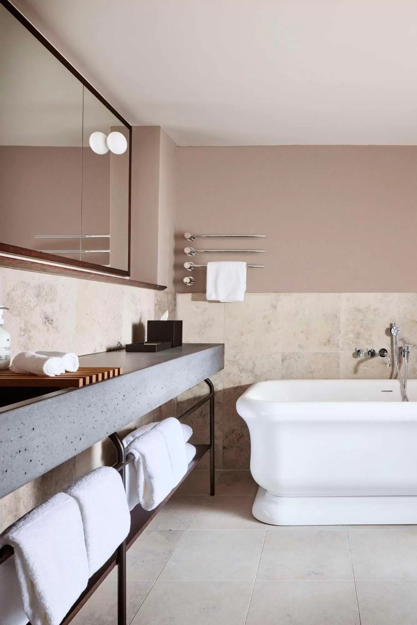 Bathroom in Telegraphenamt