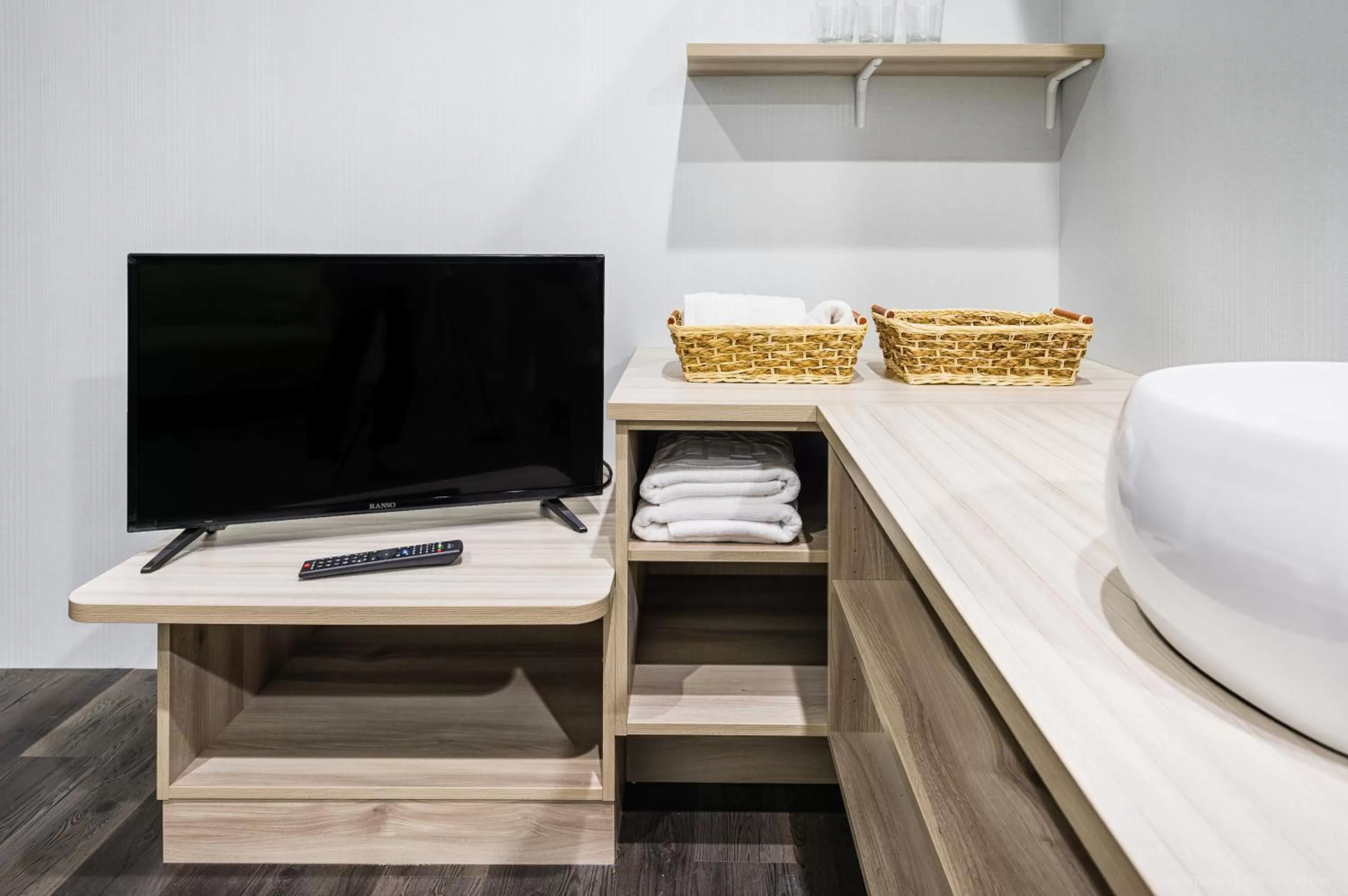 TV and multimedia in Place‧X Hotel