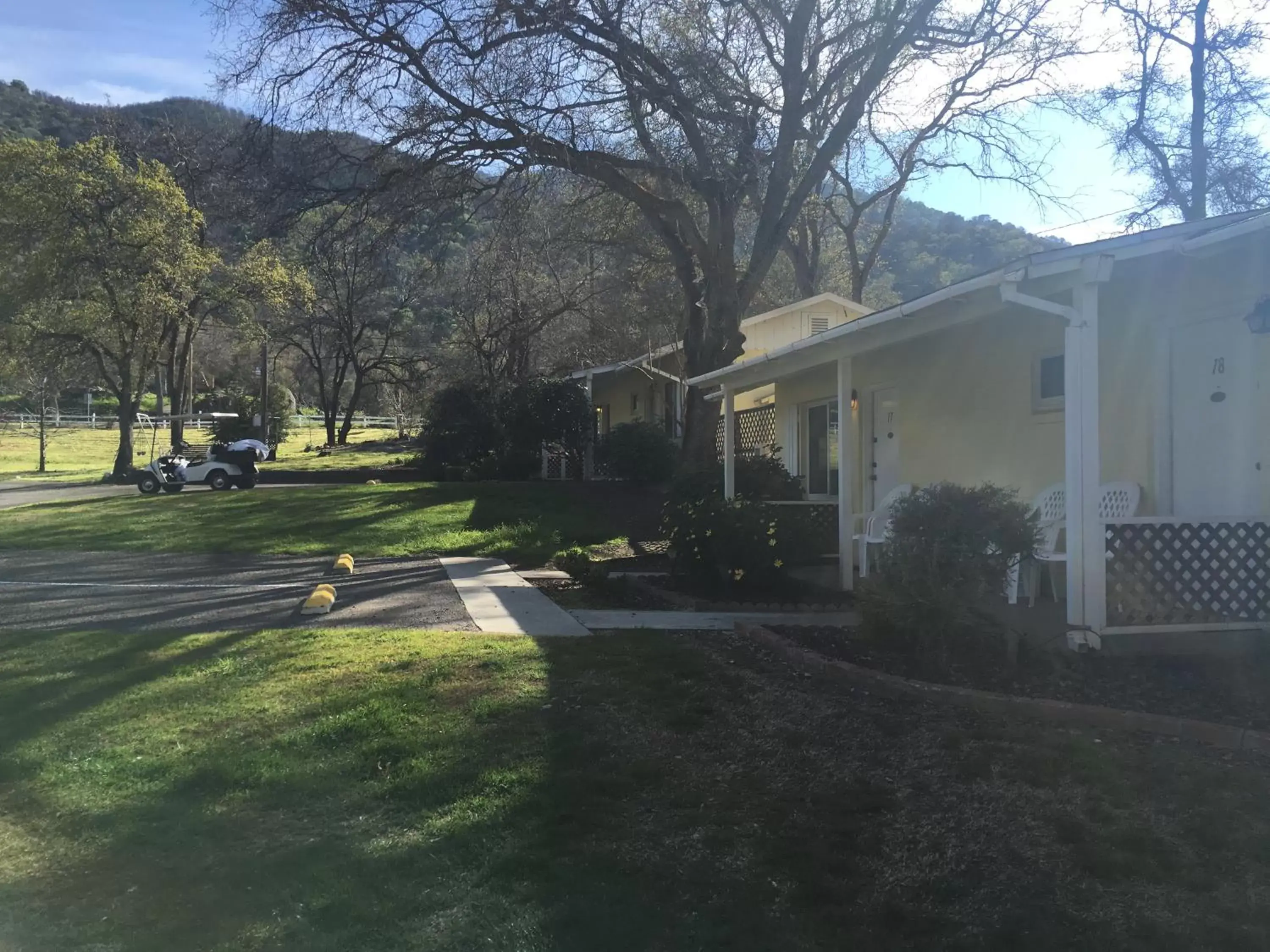 Property Building in Lazy J Ranch Motel