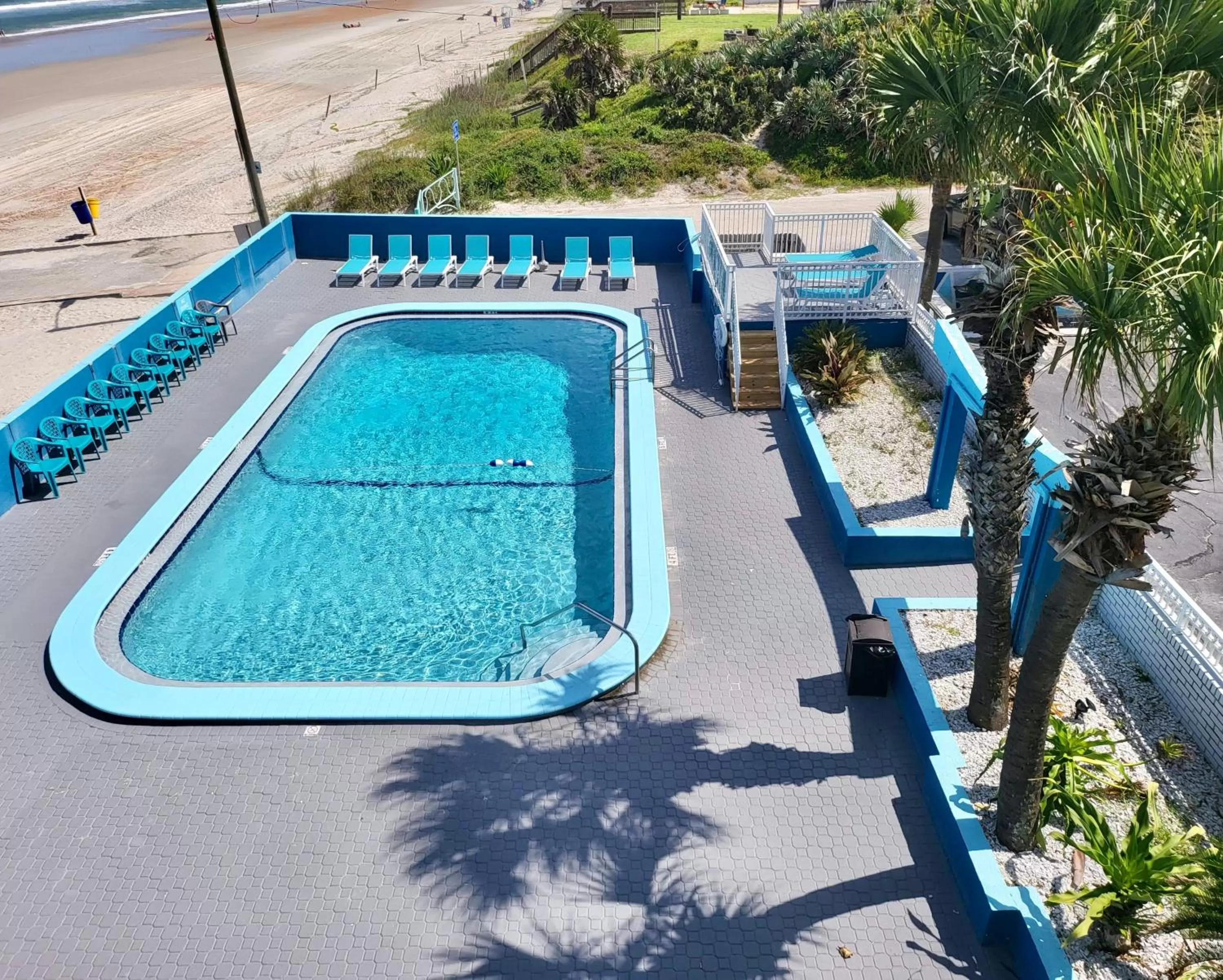 Swimming pool in Chateau Mar Beach Resort NEWLY RENOVATED