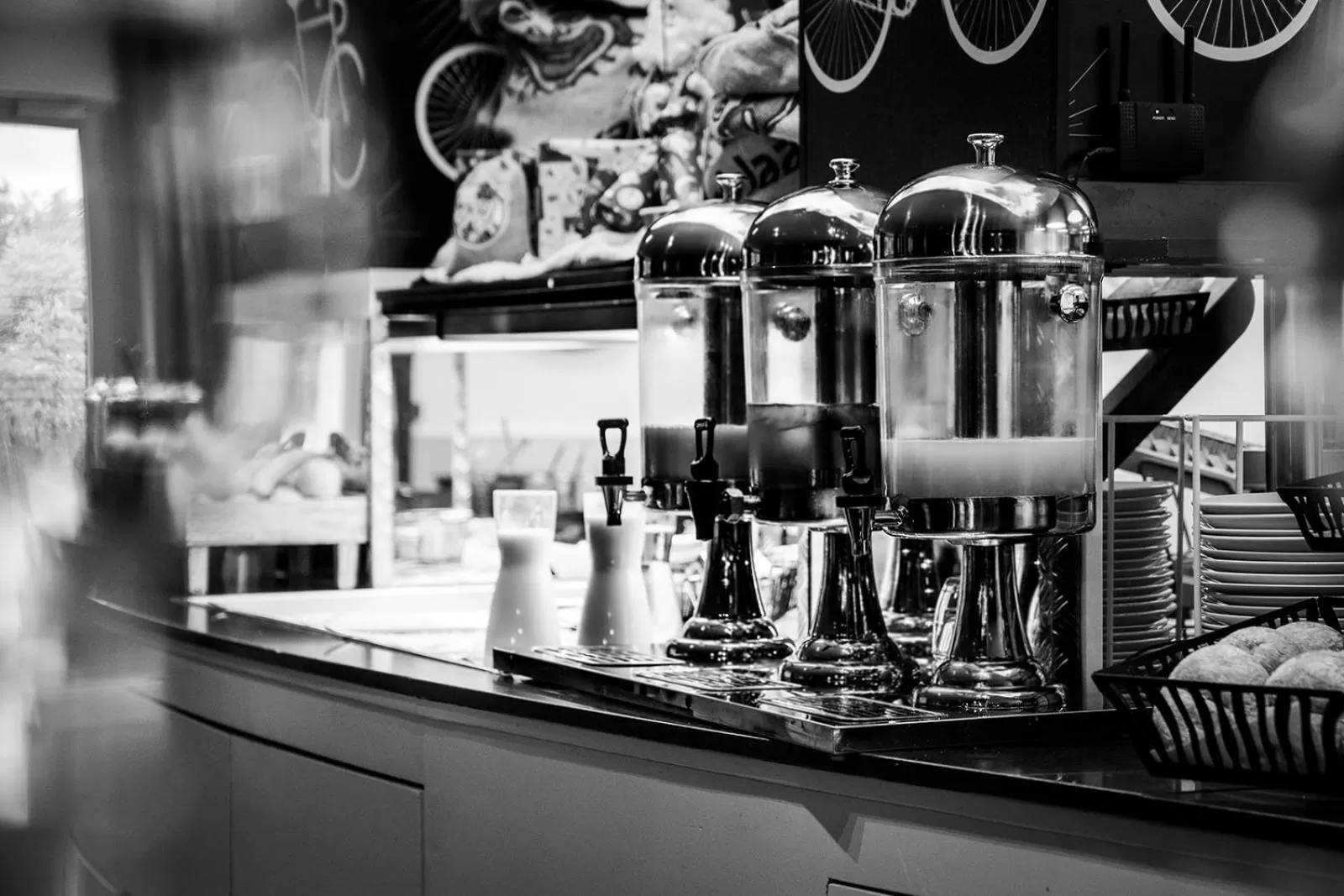 Restaurant/places to eat in Velotel Brugge