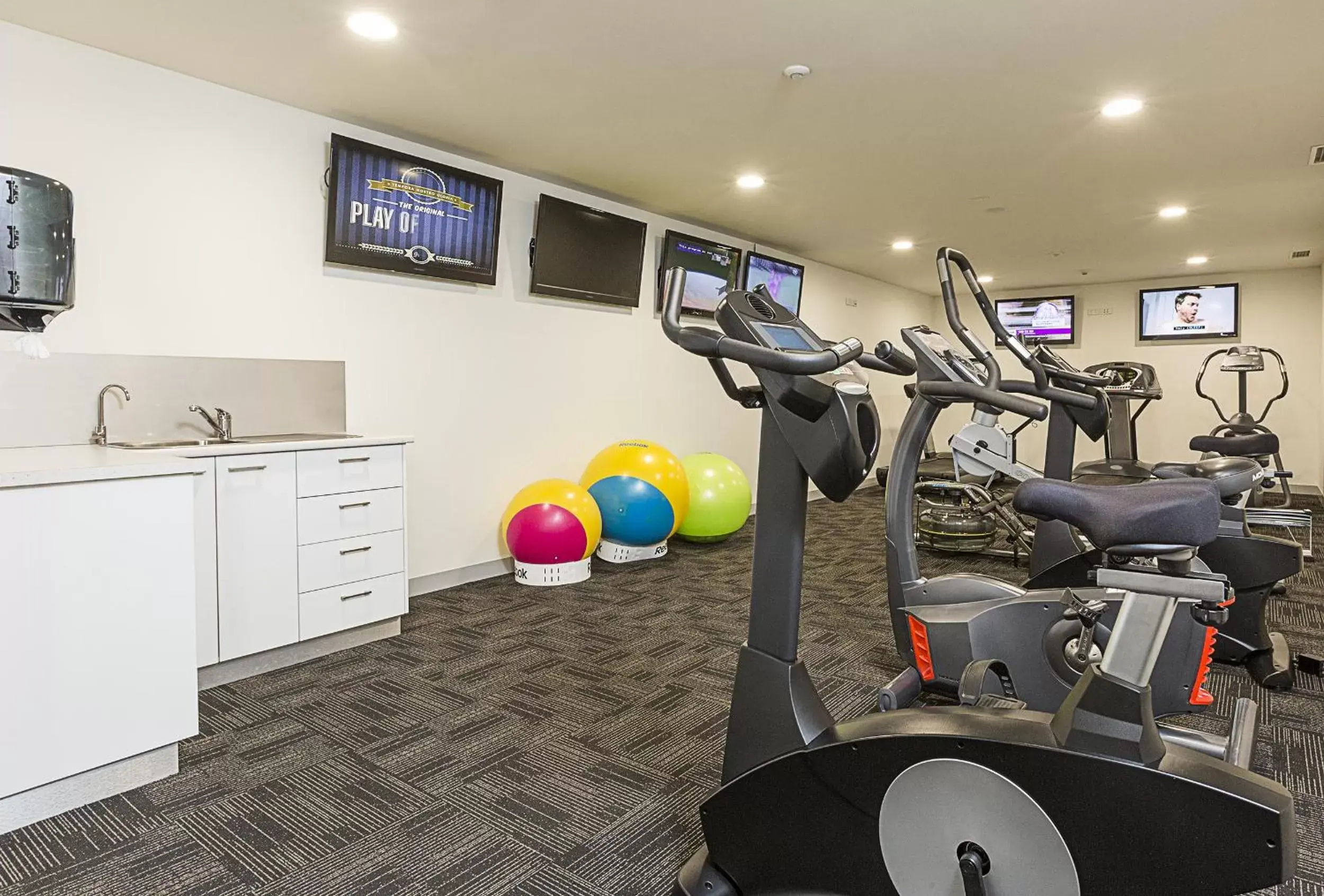Fitness centre/facilities, Fitness Center/Facilities in Canberra Rex Hotel