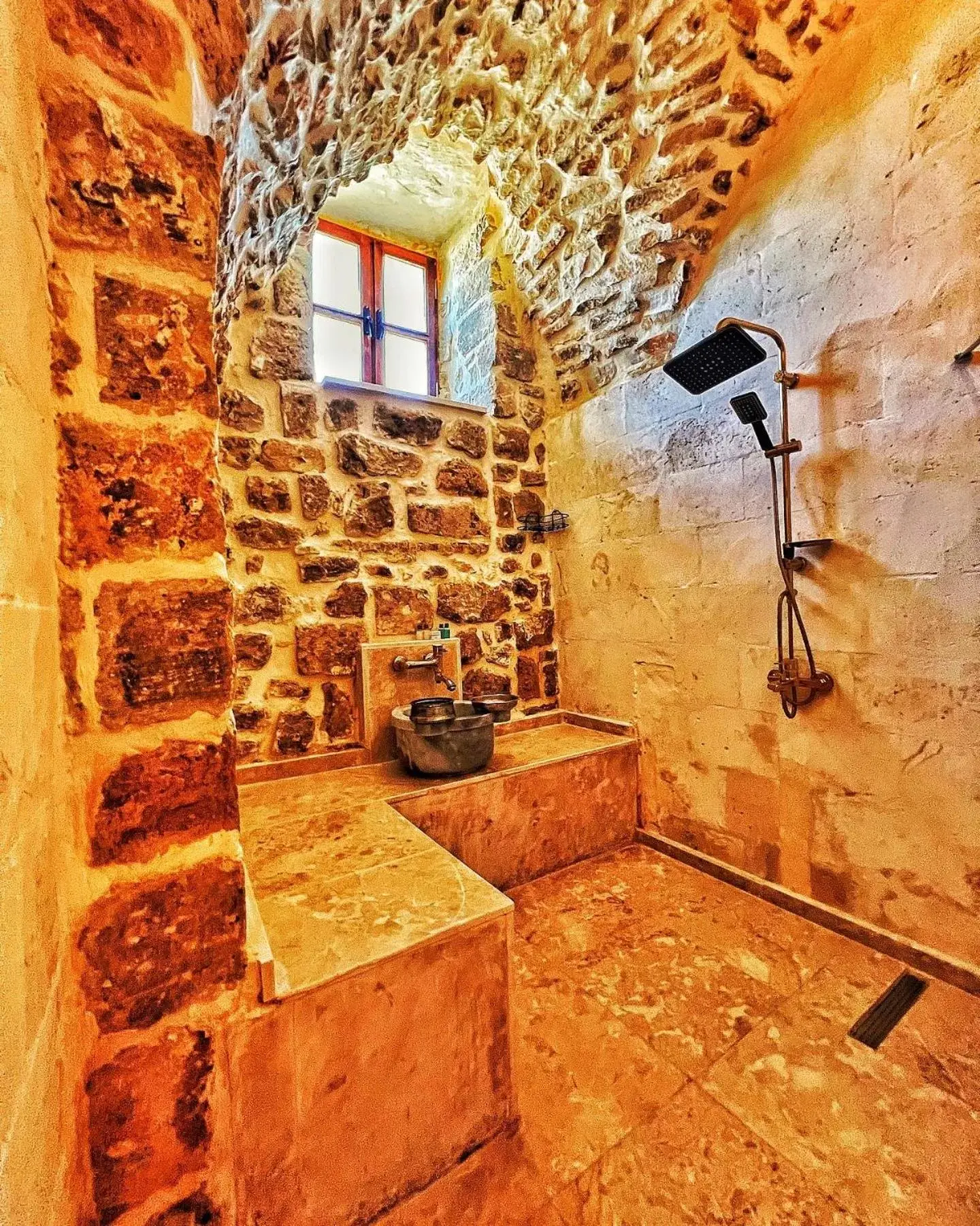 Bathroom in Fairouz Konak Otel
