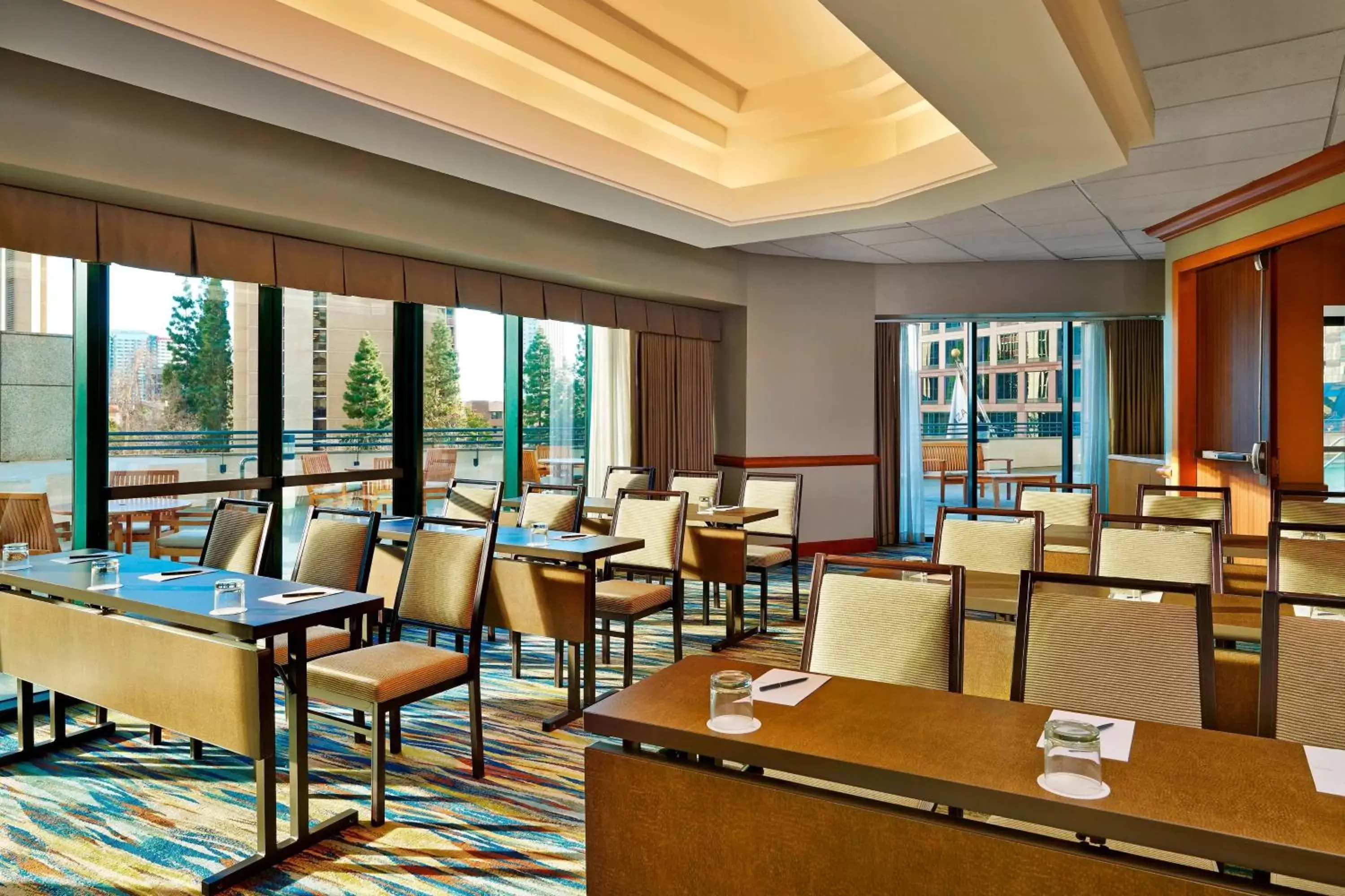 Meeting/conference room, Restaurant/Places to Eat in The Westin San Diego Bayview