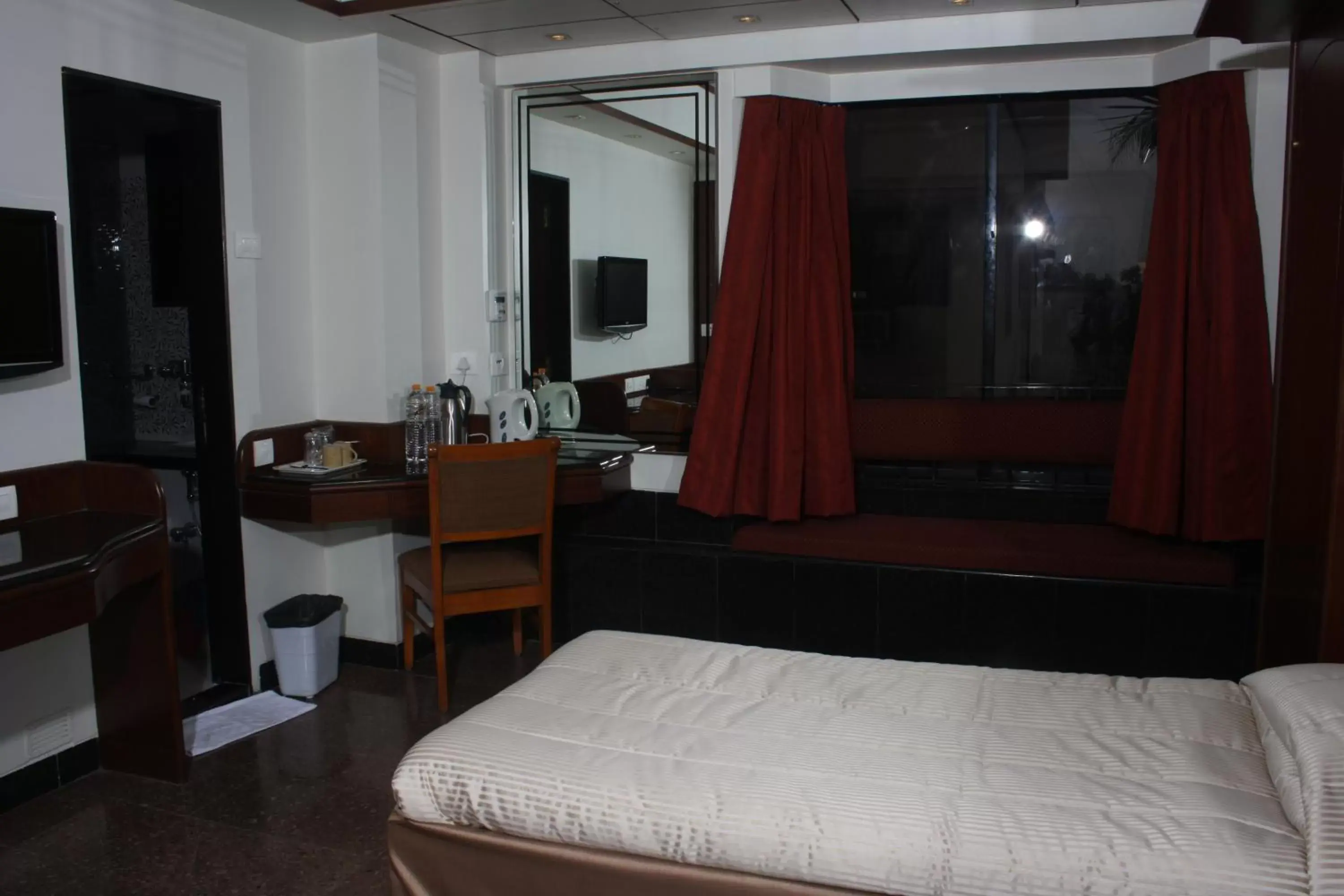 Photo of the whole room in Hotel Karl Residency