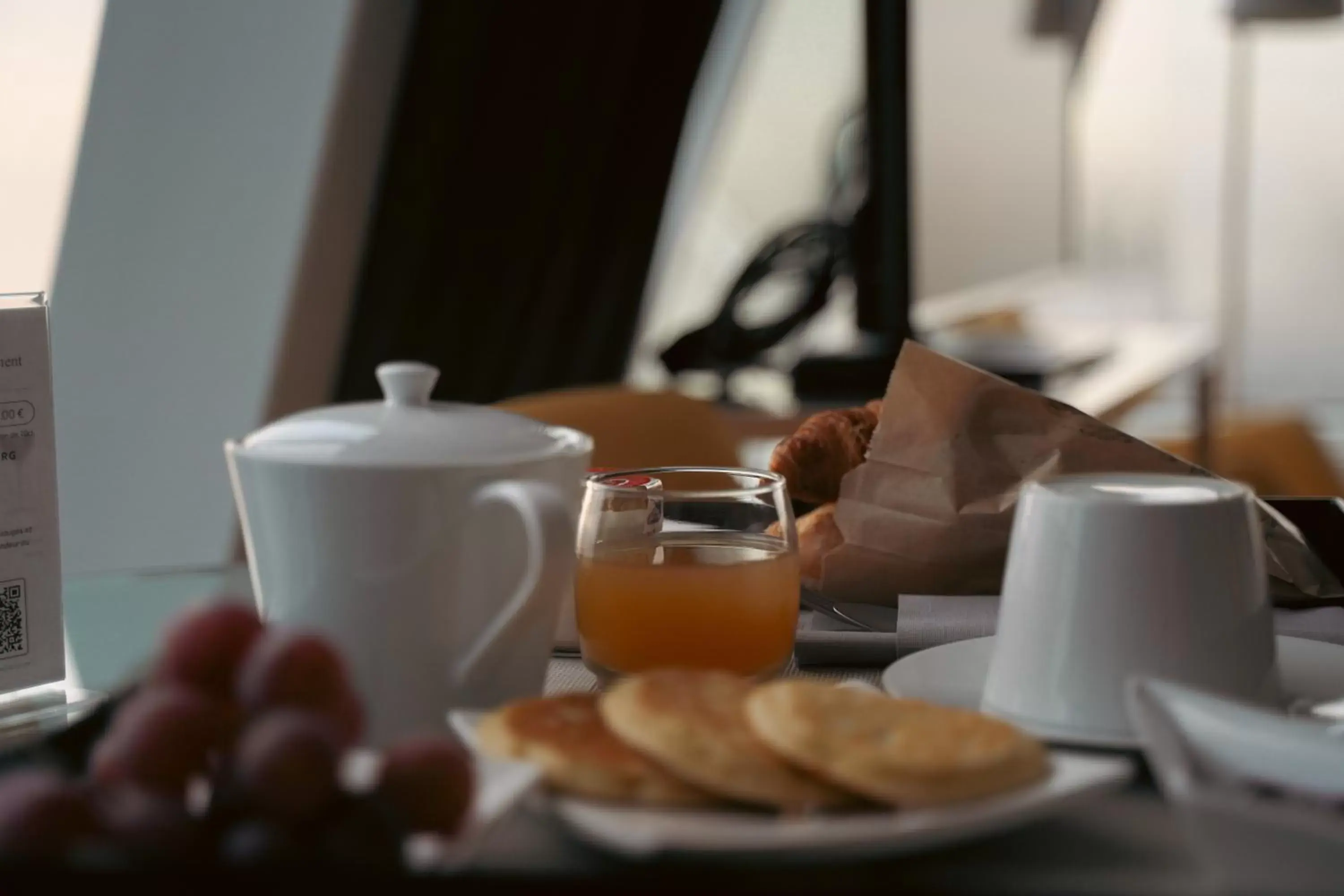 Breakfast in Seeko'o Hotel Bordeaux