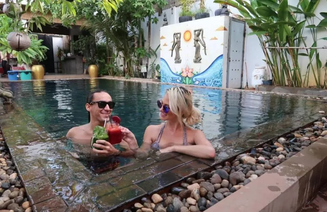 Swimming Pool in ERCAN BOUTiQUE