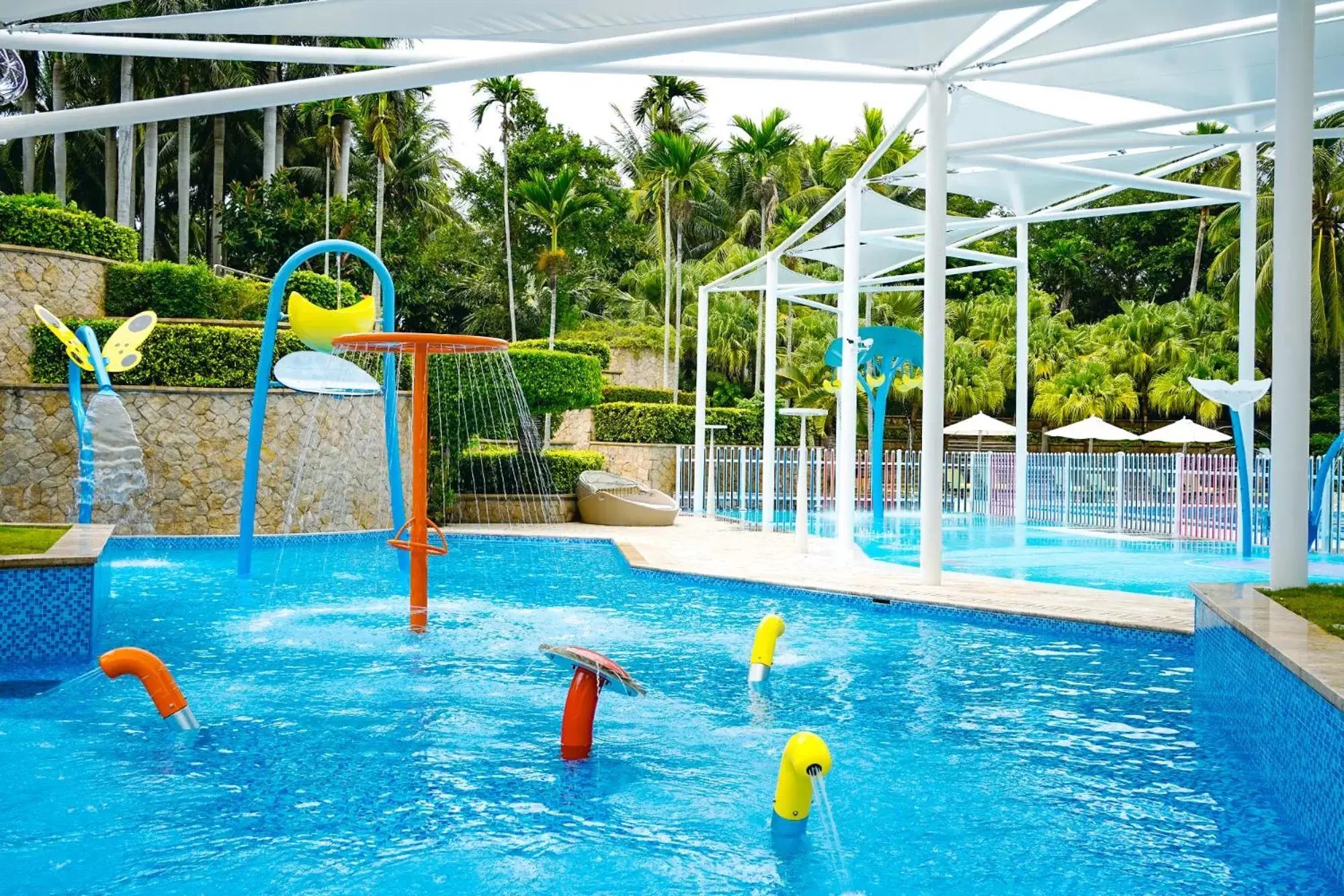 Children play ground, Swimming Pool in Sanya Marriott Yalong Bay Resort & Spa