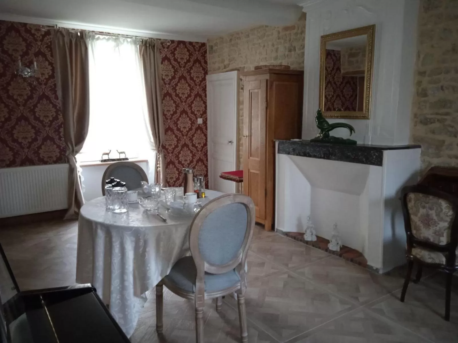 Dining area, Restaurant/Places to Eat in Aux Léopards Normands